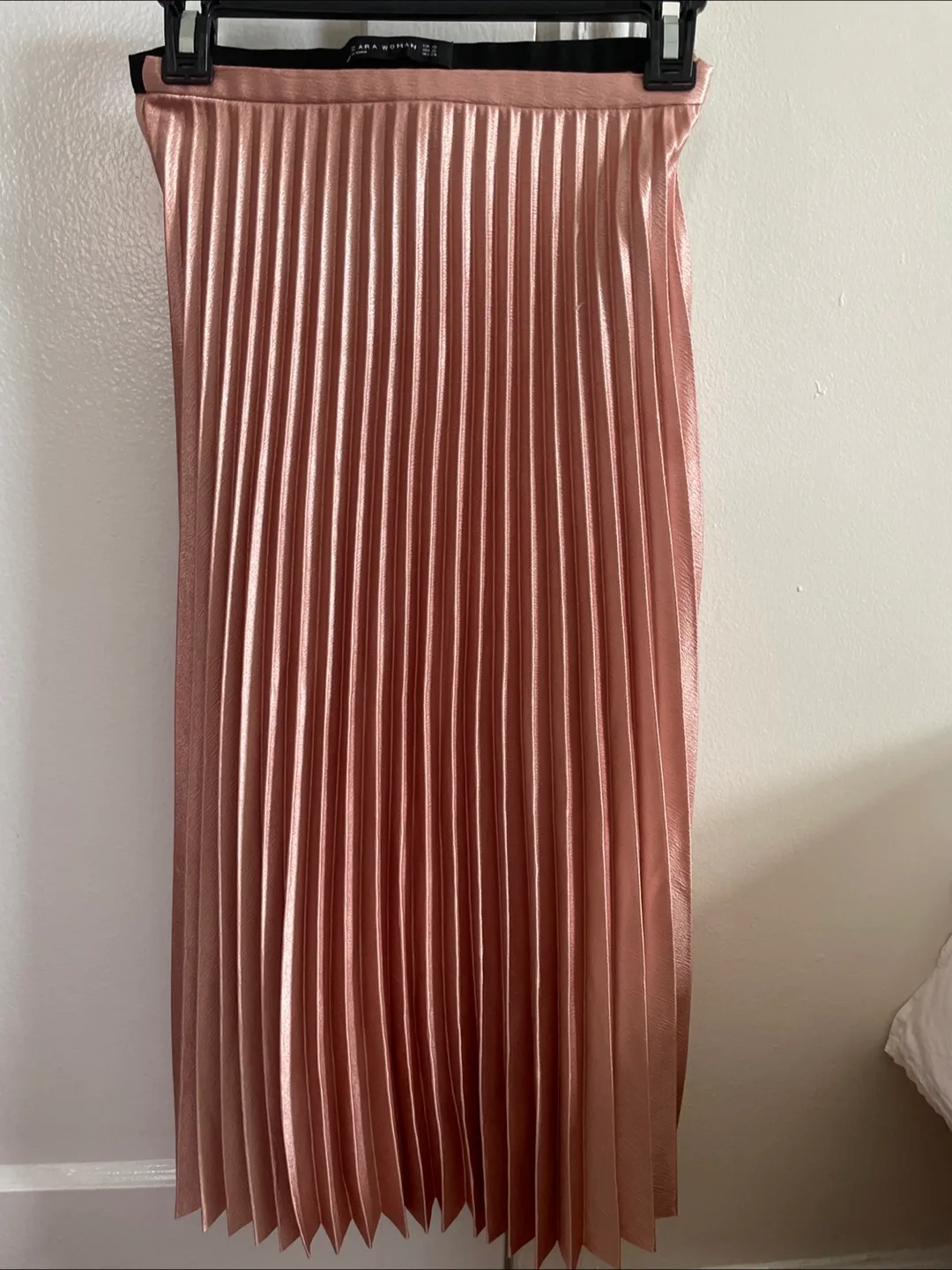 Zara Woman Pleated Skirt - Size XS thumbnail