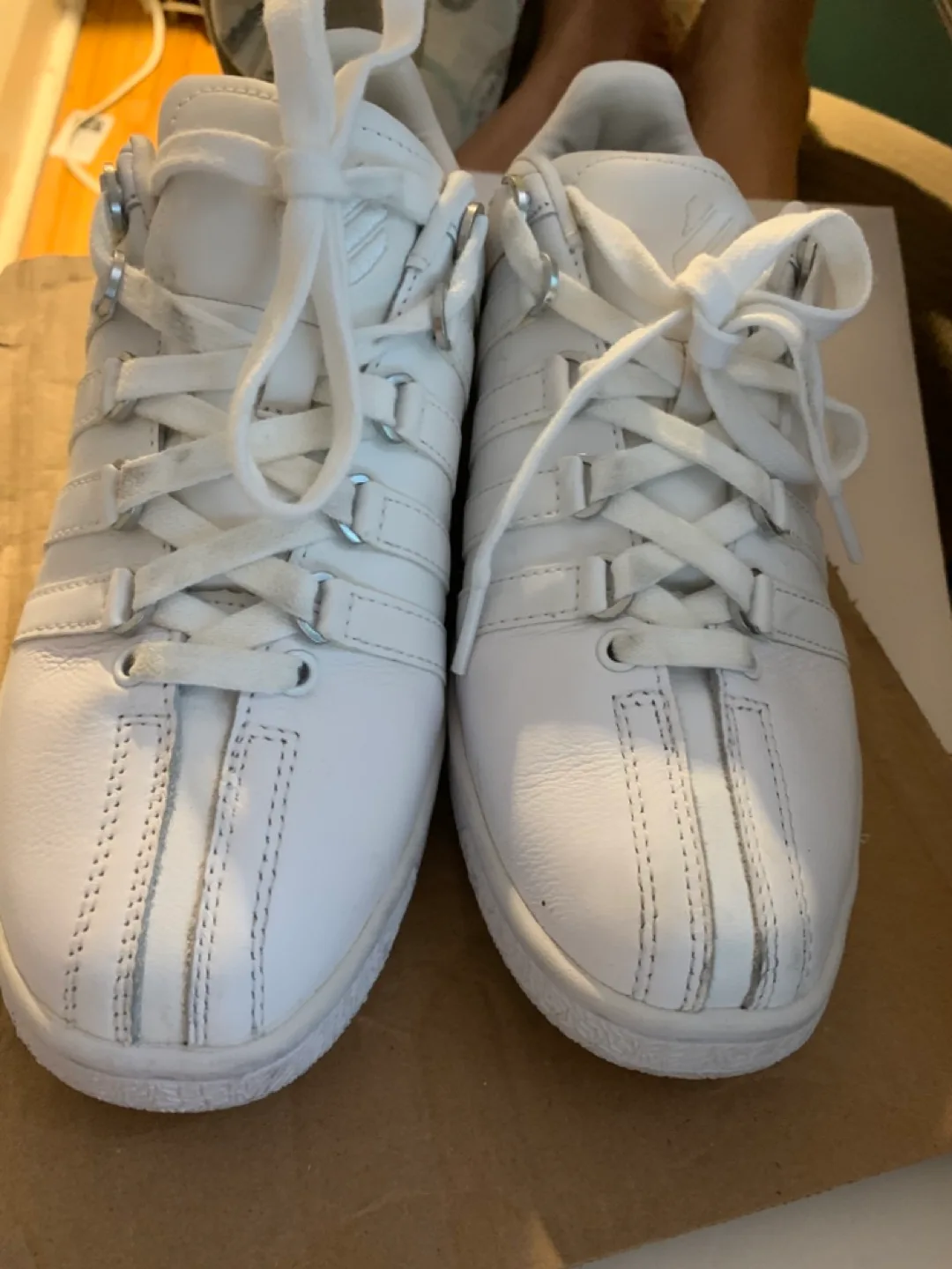 K-Swiss Court Style Sneakers 🇨🇦 🍁 thumbnail