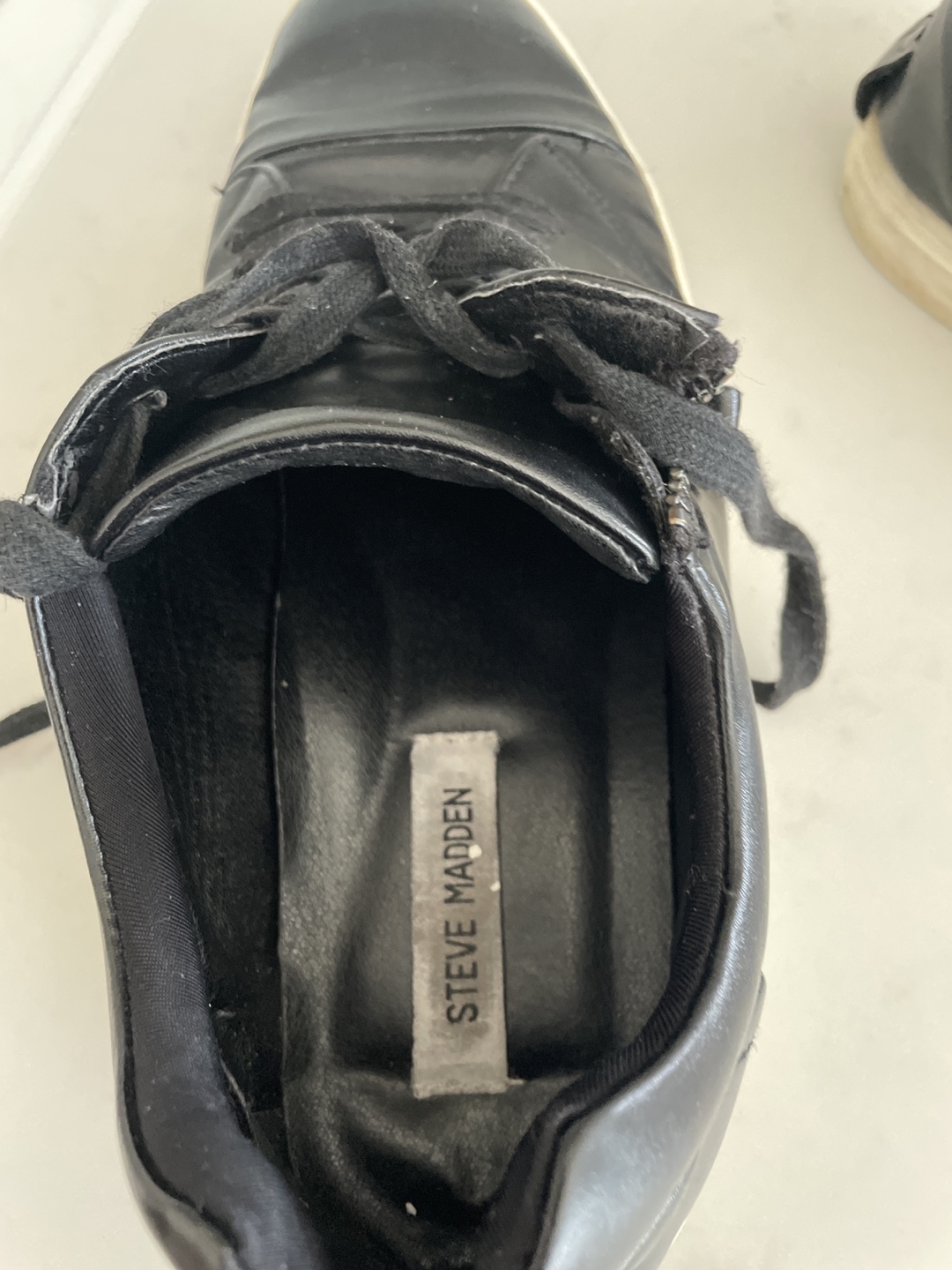 Steve Madden YOUNG Men's Black Sneakers - Size 12 - photo 5