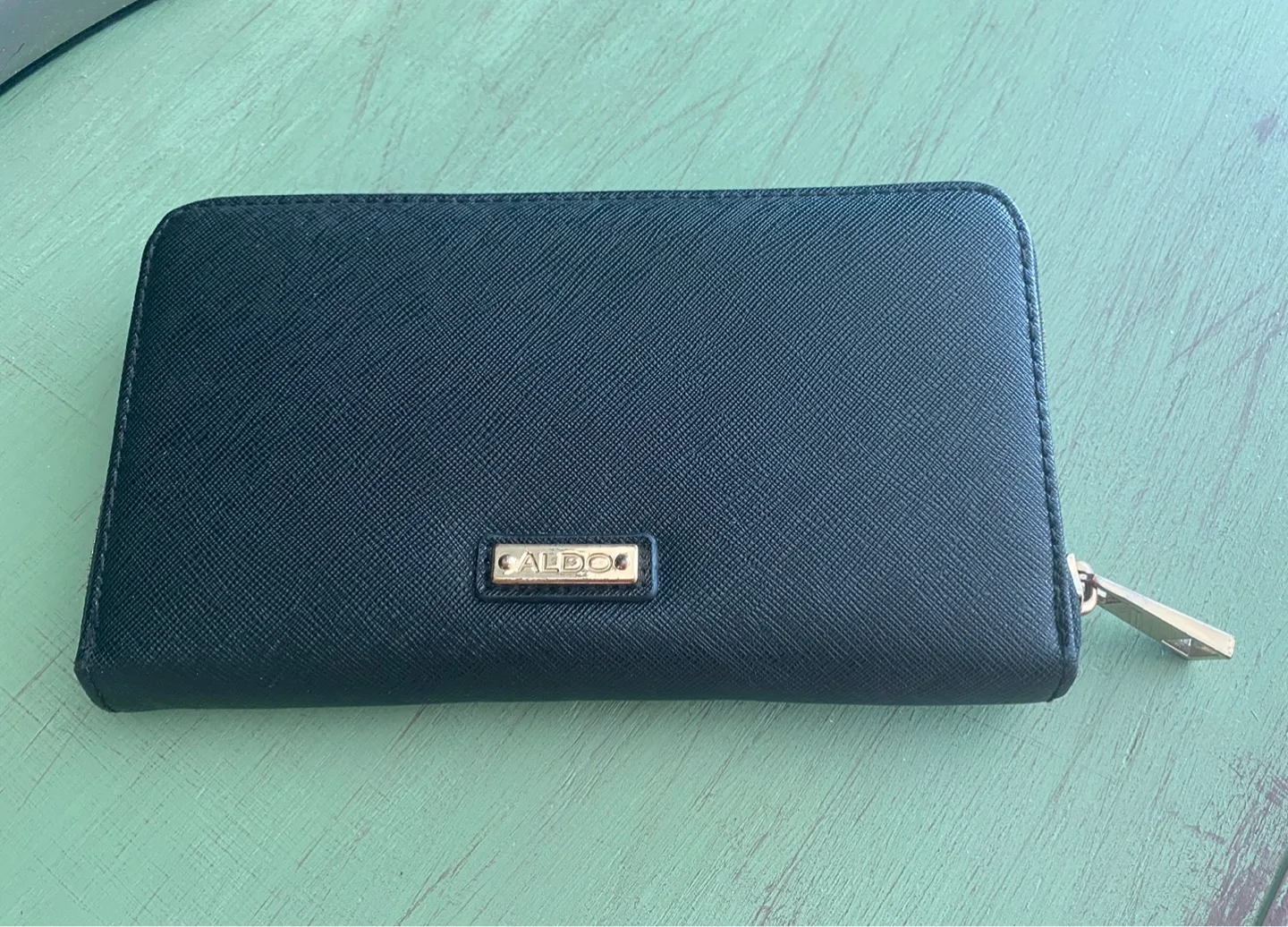 ALDO Wallet thumbnail