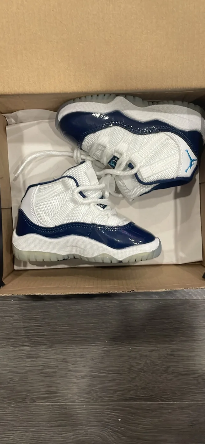 Jordan 11 Retro Little Flex TD - Size 7C thumbnail