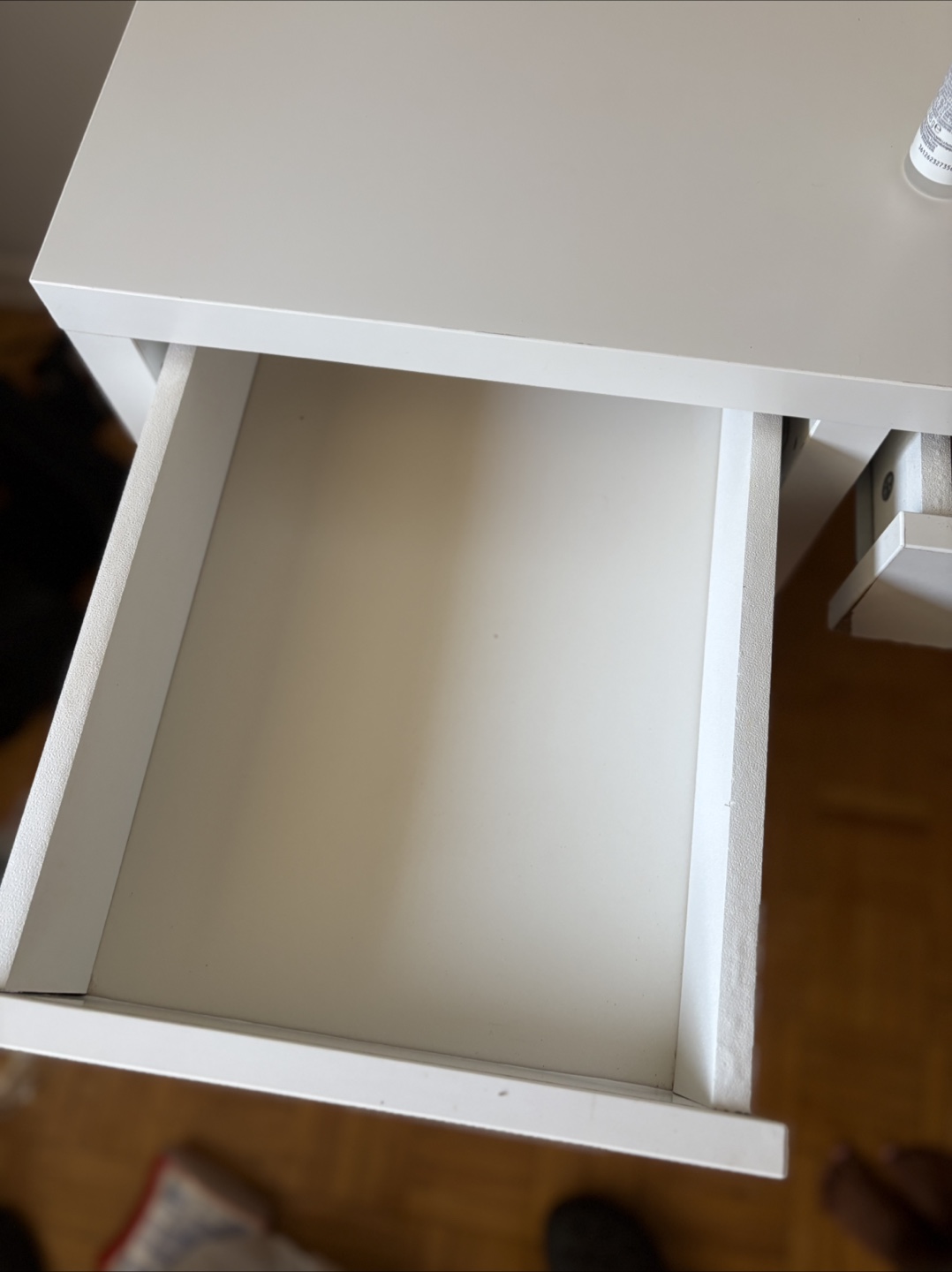 White Desk with Drawer - photo 4