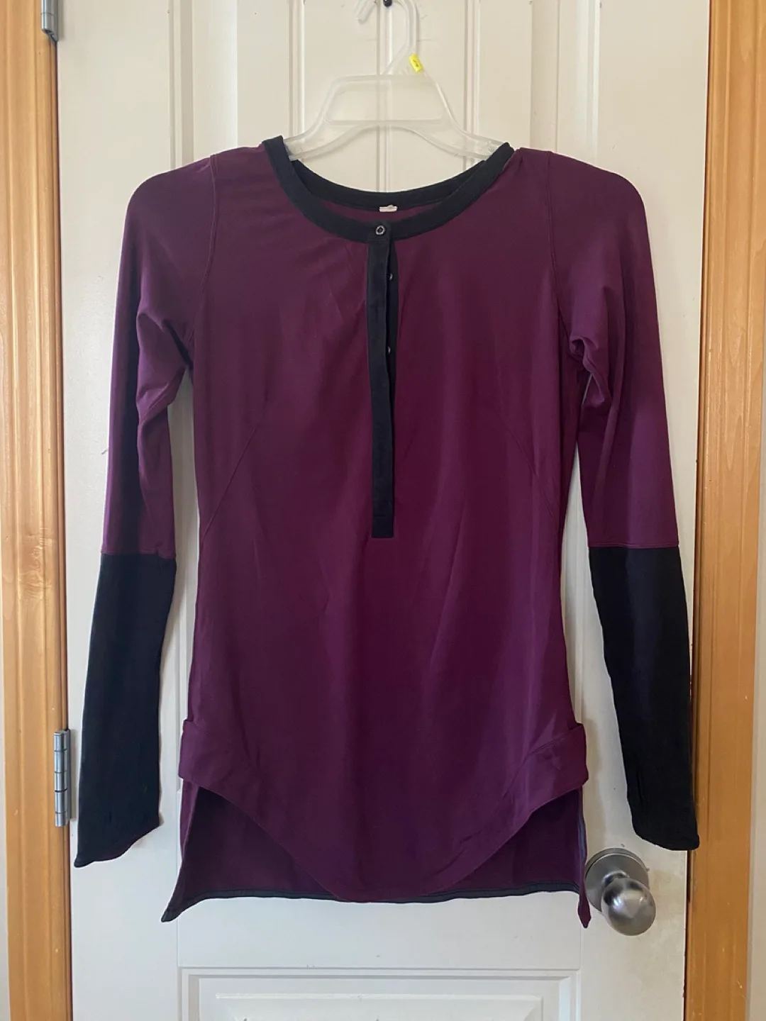 Lululemon Long Sleeve Top - Plum/Black thumbnail
