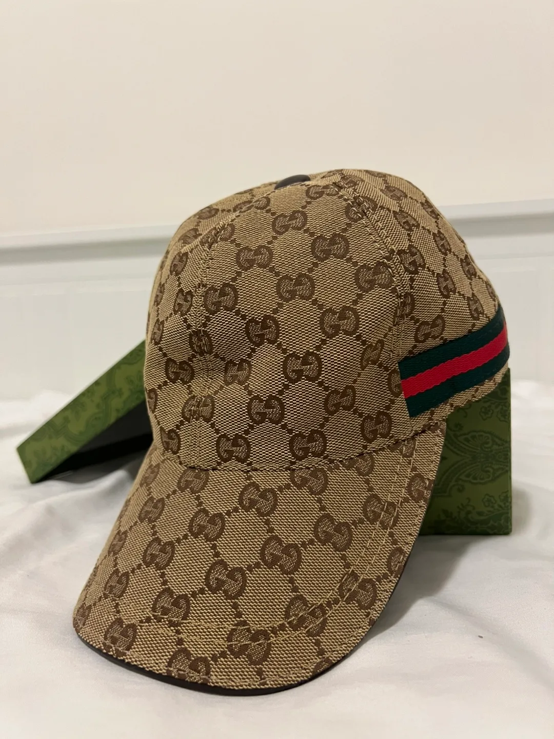 Gucci Baseball Cap Hat Original GG Canvas Unisex thumbnail