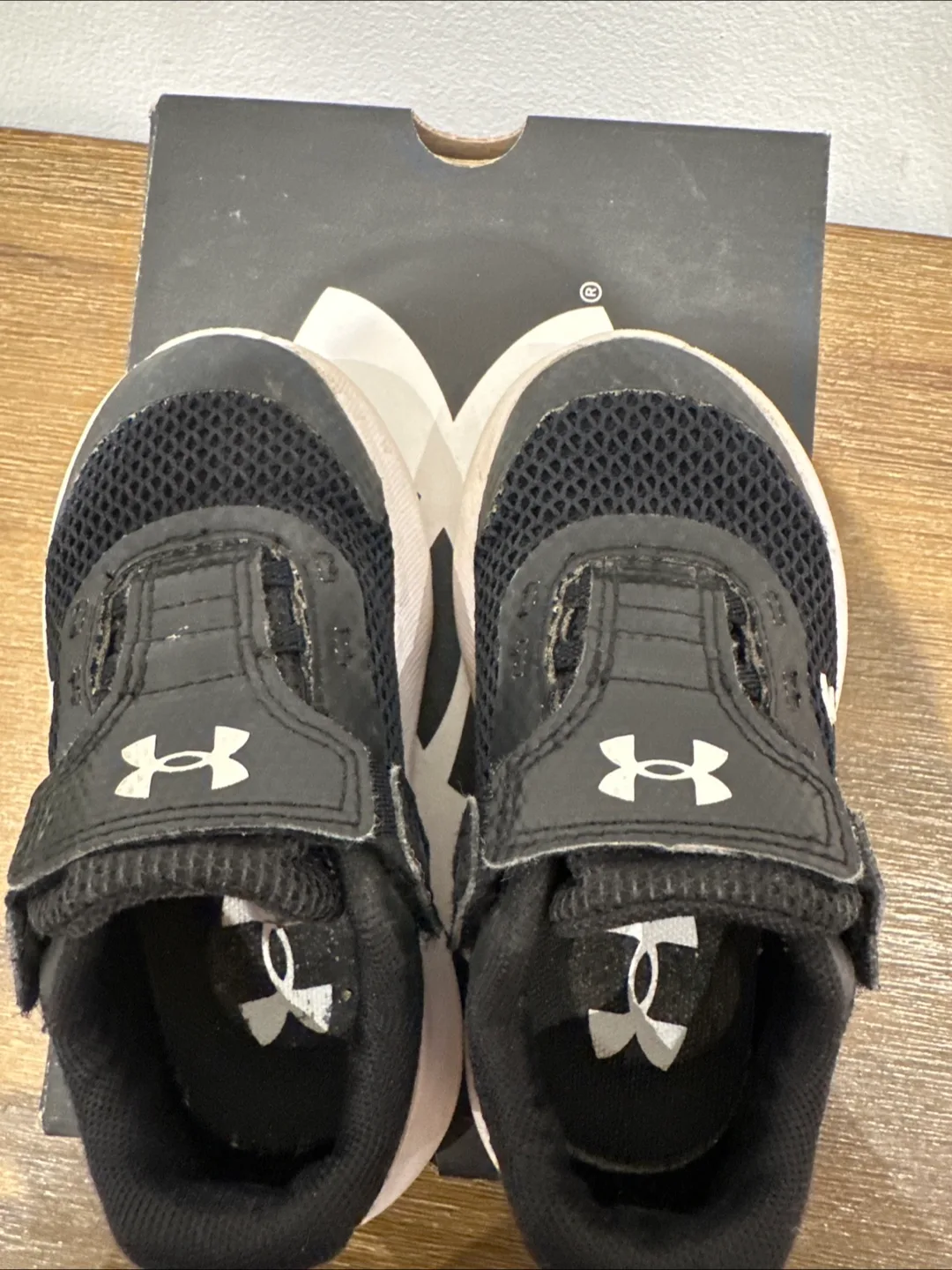 Under Armour UA BINF Surge 3 AC Toddler Shoes - Size 7K image indicator(2)