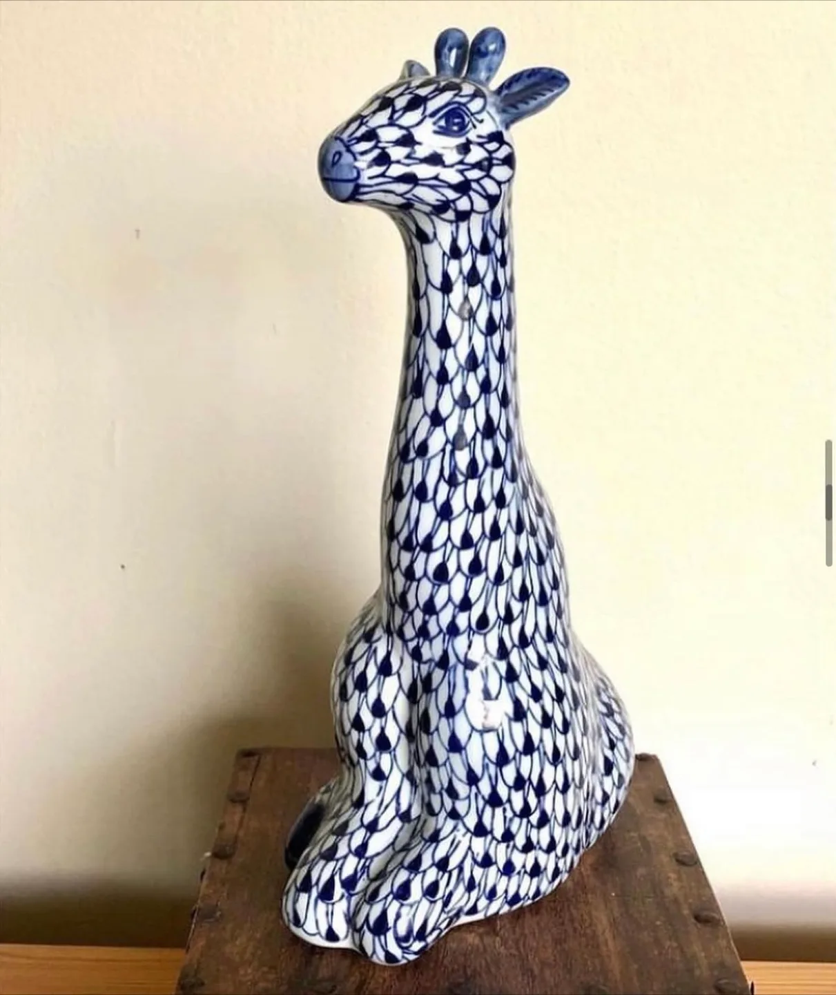 Herend Porcelain Giraffe Figurine thumbnail