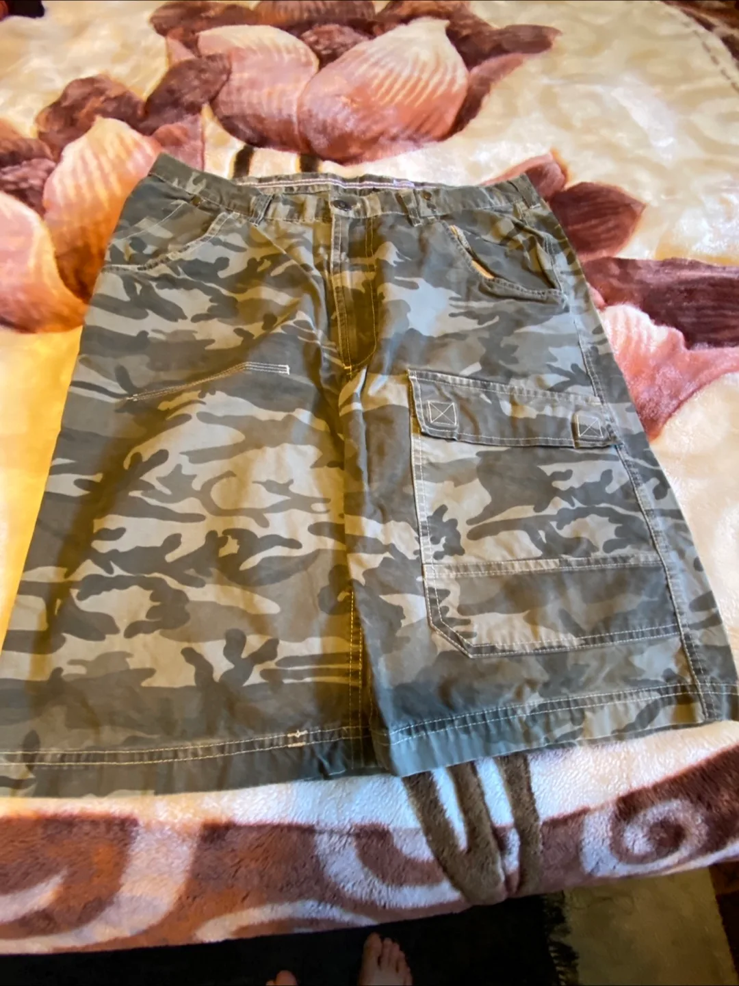 DRILL CARGO SHORTS thumbnail