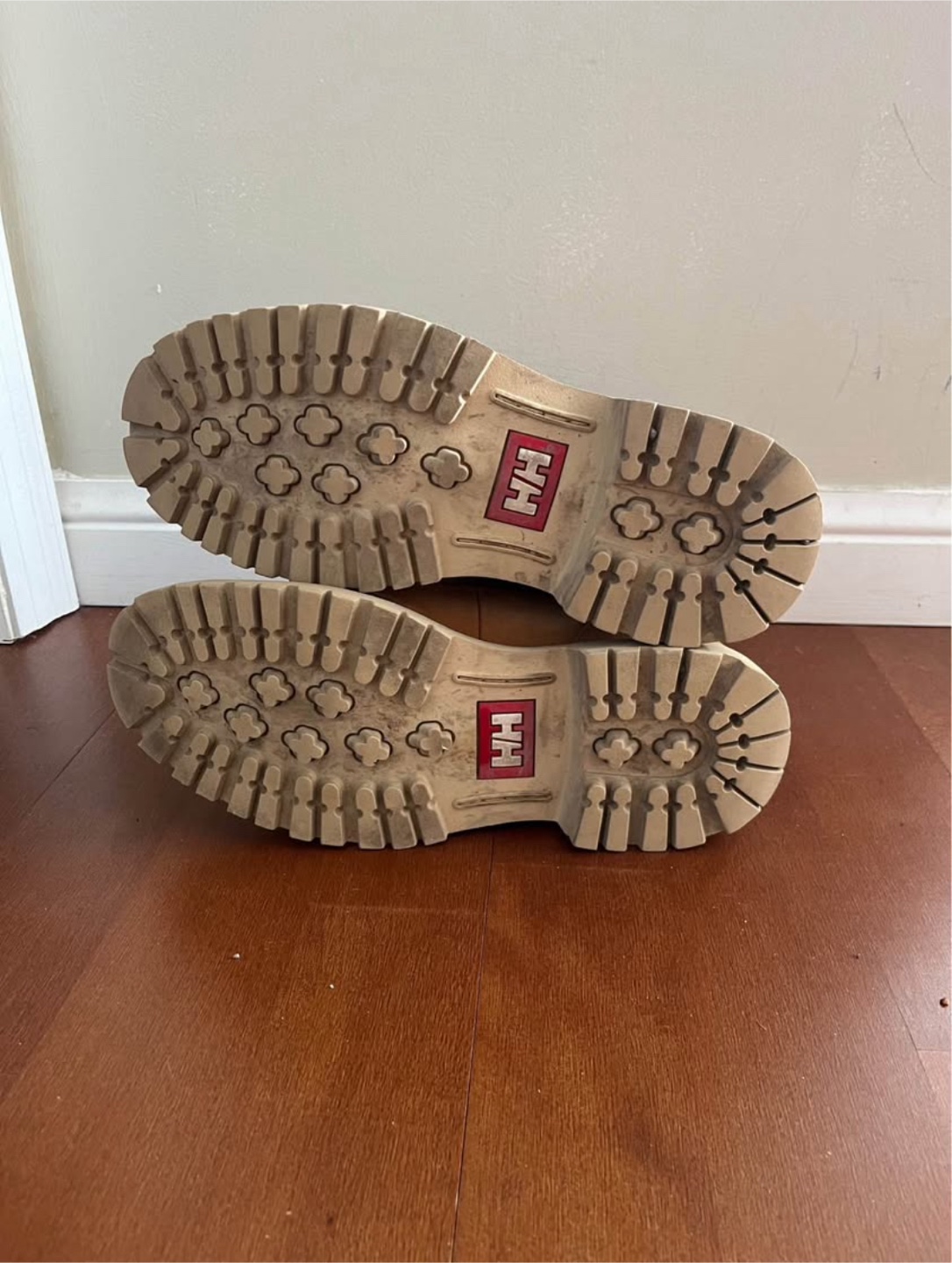 Helly Hansen Tan Leather Boots - photo 3