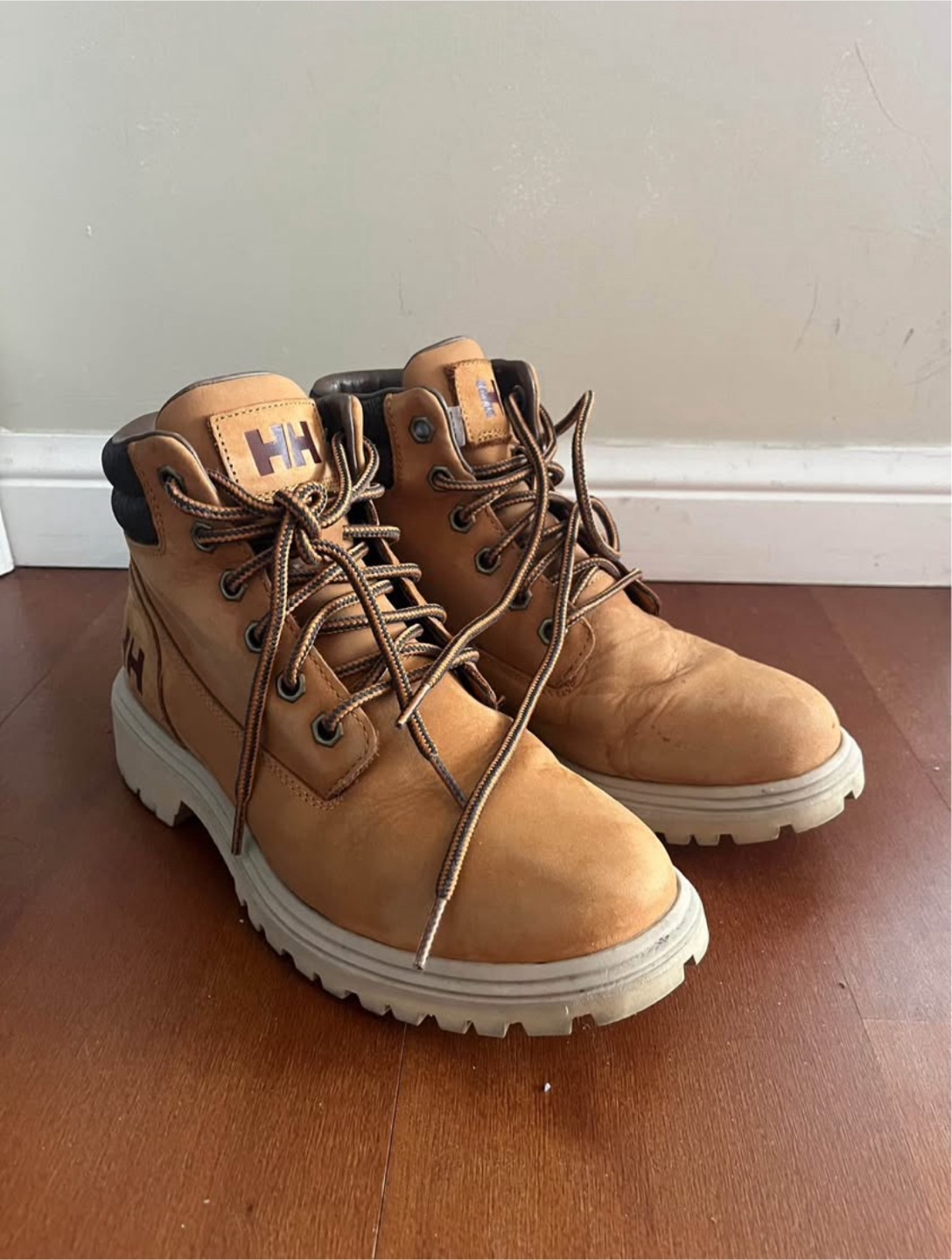 Helly Hansen Tan Leather Boots