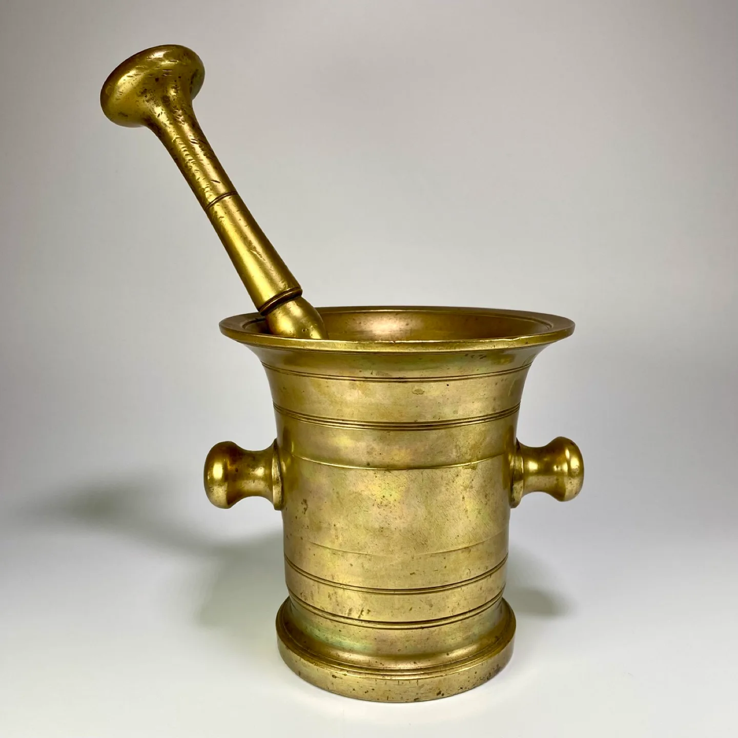 Antique Brass Mortar & Pestle thumbnail