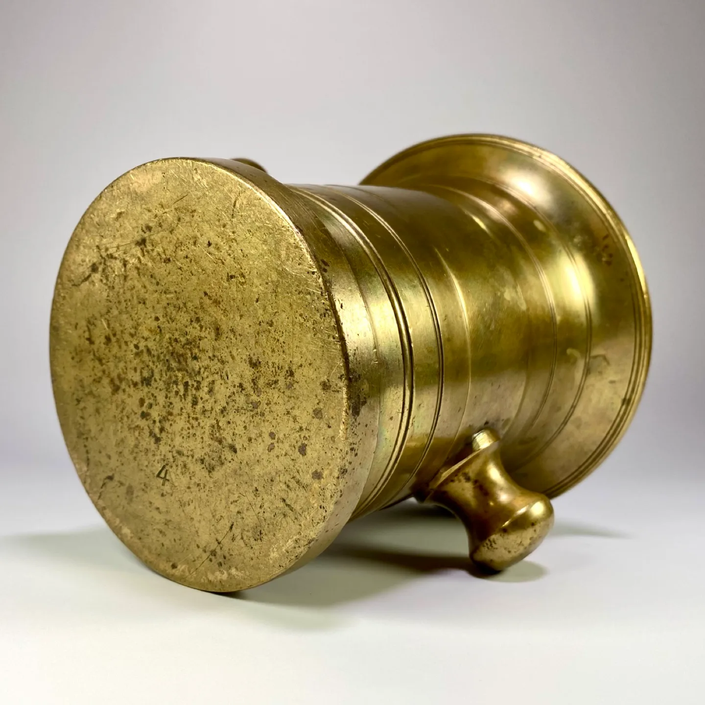 Antique Brass Mortar & Pestle image indicator(4)