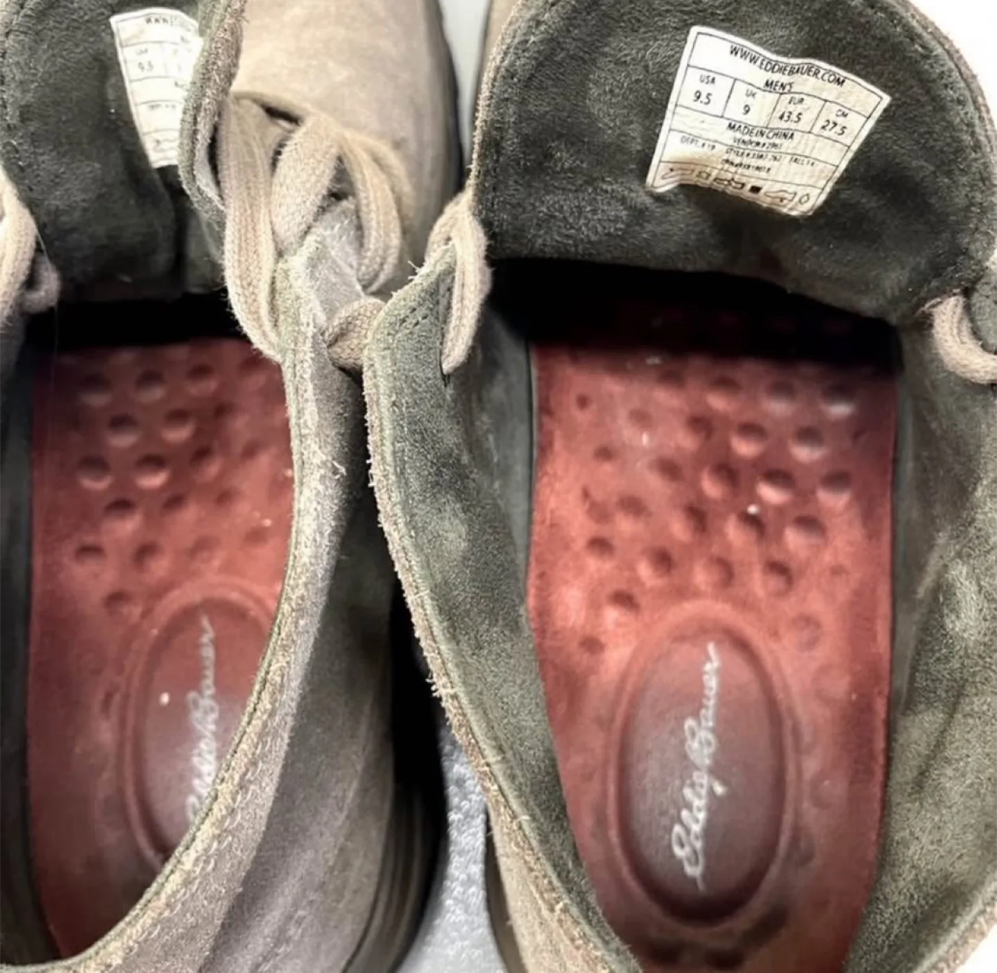 Eddie Bauer Men's Suede Chukka Boots - Size 9.5 image indicator(2)