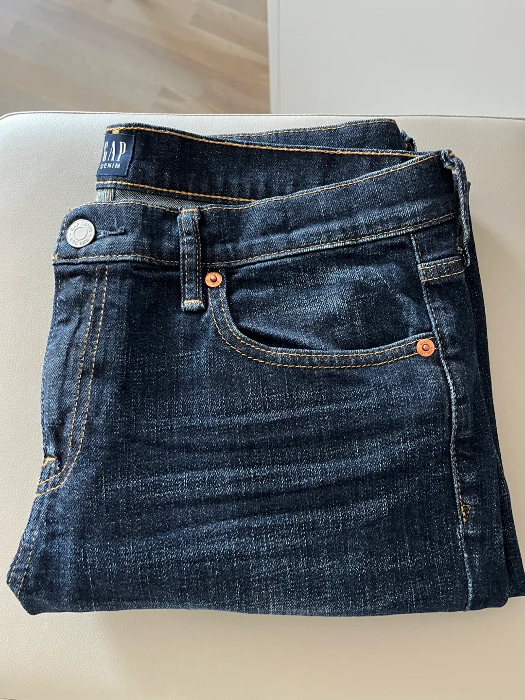 GAP Best Girlfriend Jeans - Size 29 thumbnail