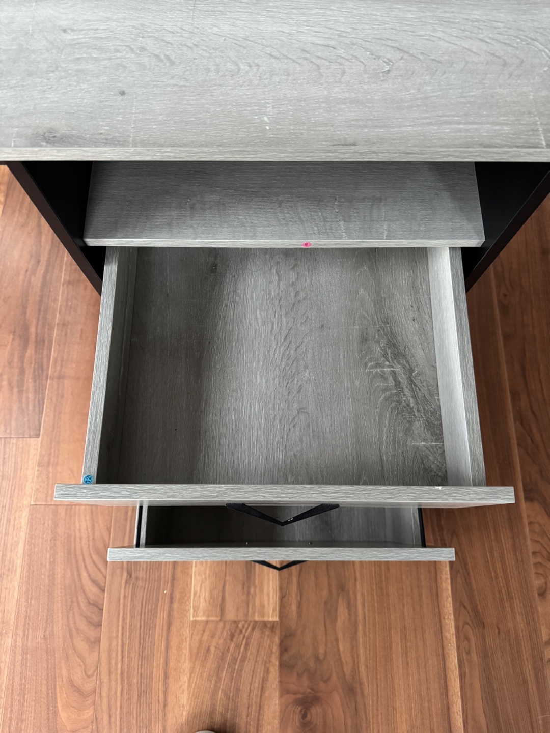 Computer Desk with Extendable Keyboard Tray and 2 Drawers - photo 3