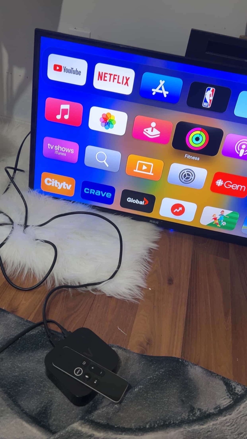 Apple TV 4K 32GB (3rd Gen) - photo 2