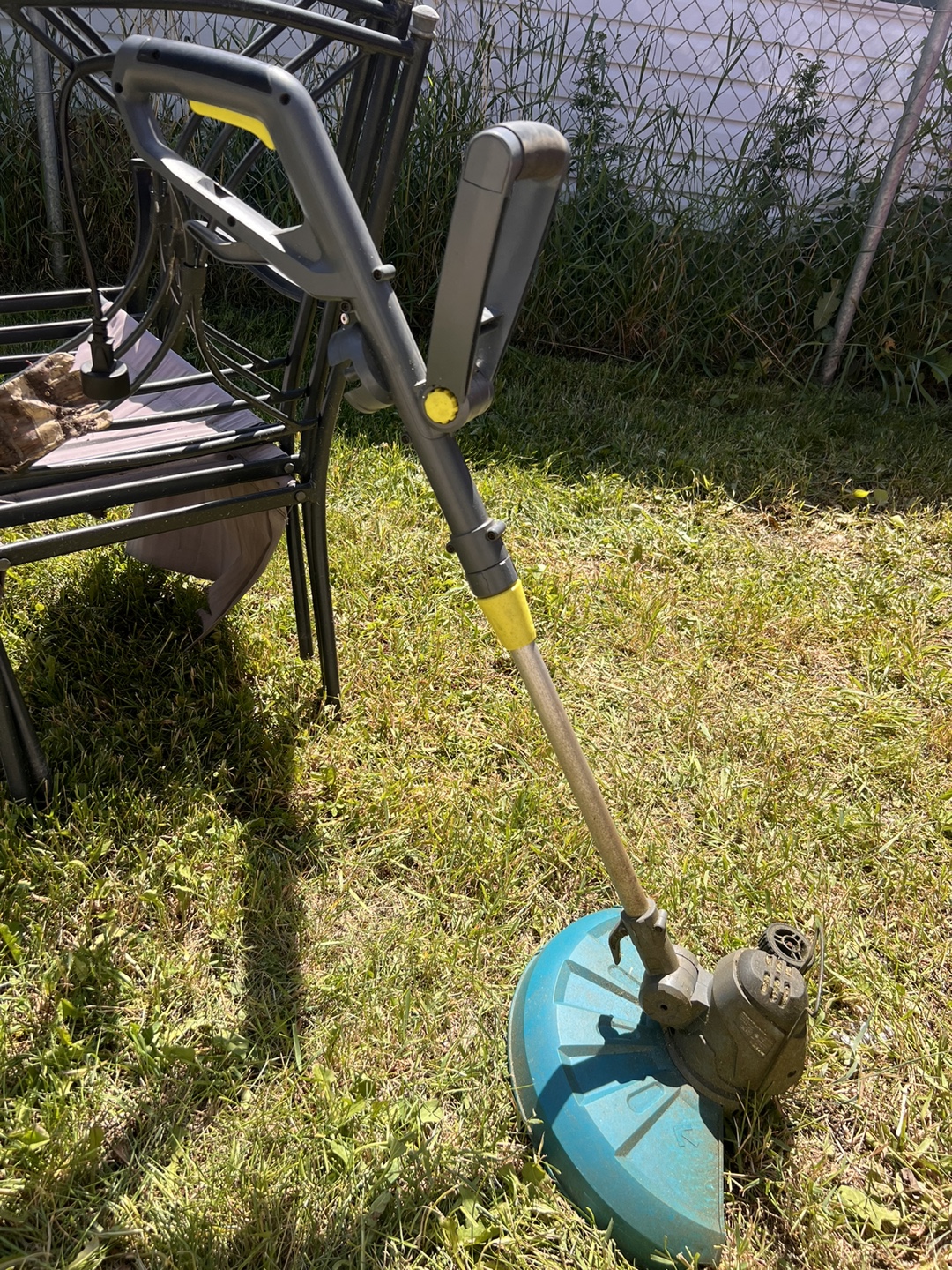 Yardworks Electric Grass Trimmer - photo 2