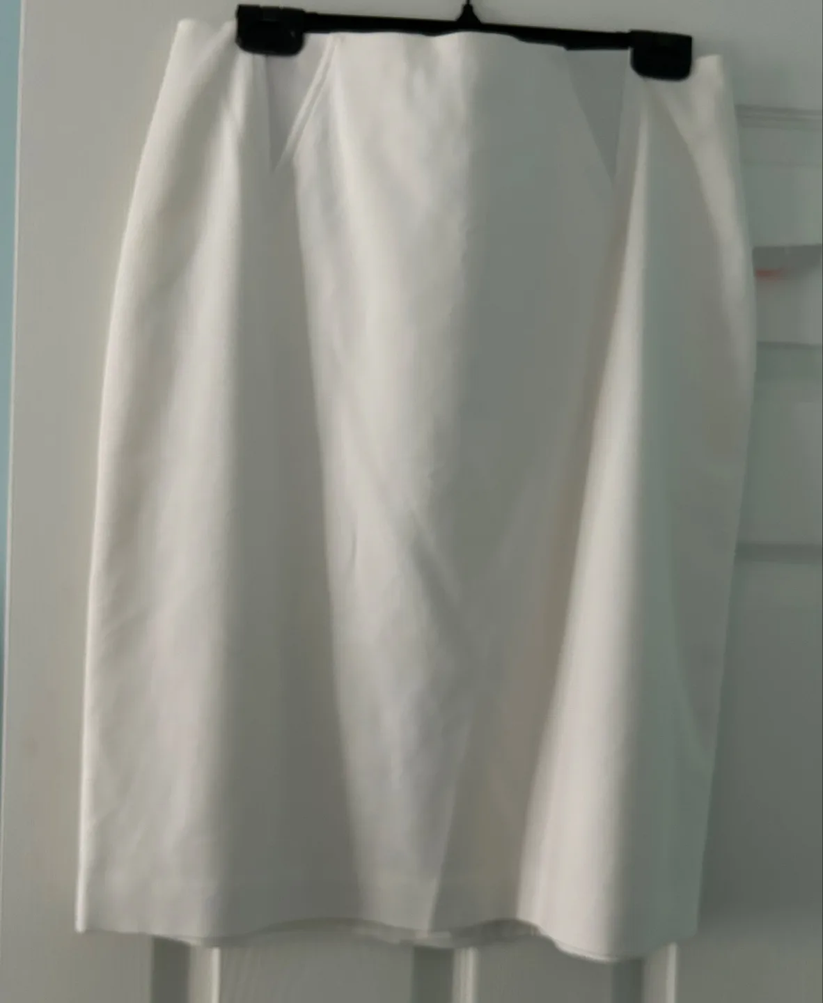 SLIMS White Skirt -size 12-14 thumbnail