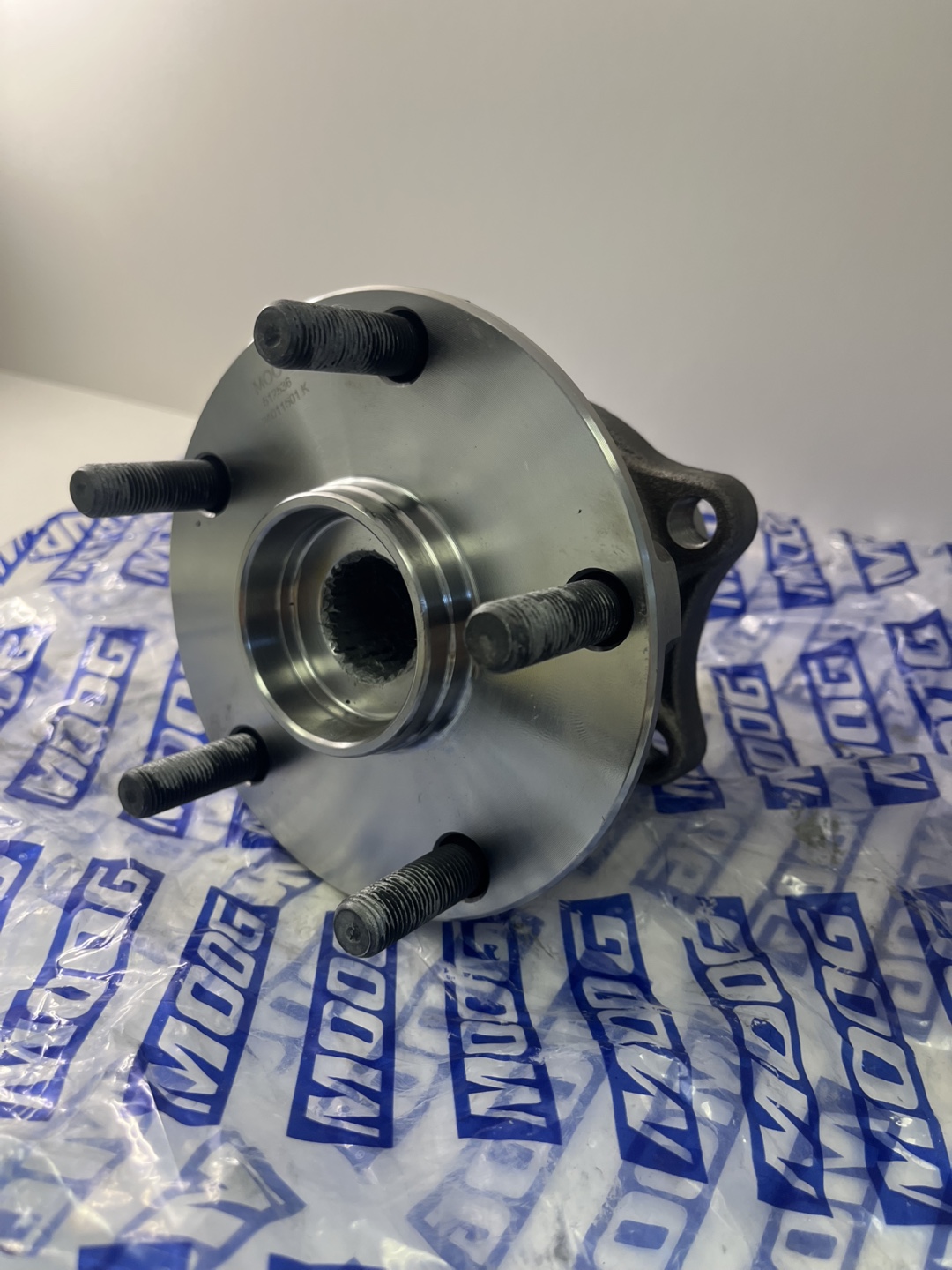 MOOG 512536 Wheel Hub Assembly - photo 4