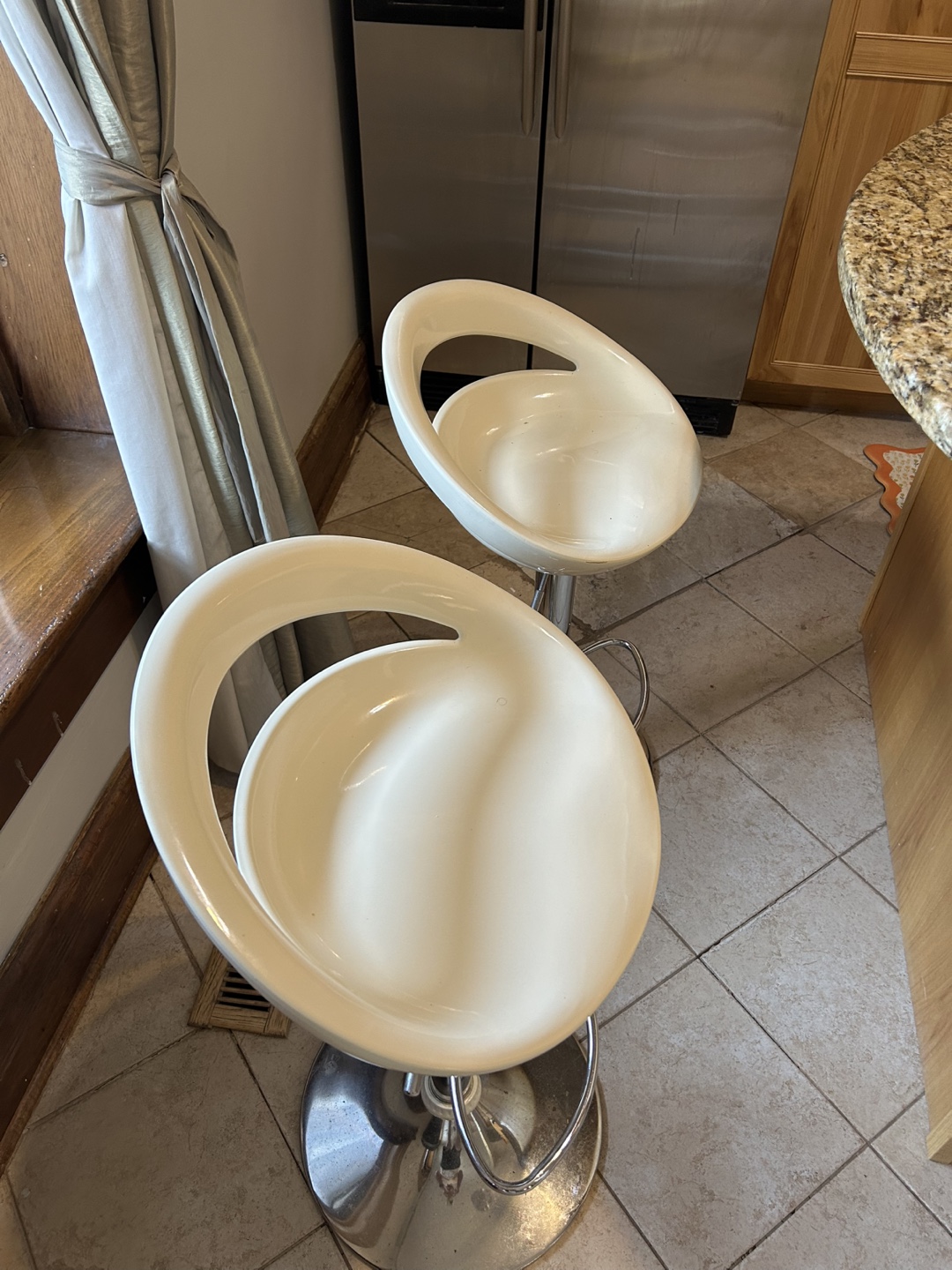 Pair of White Swivel Bar Stools - photo 2
