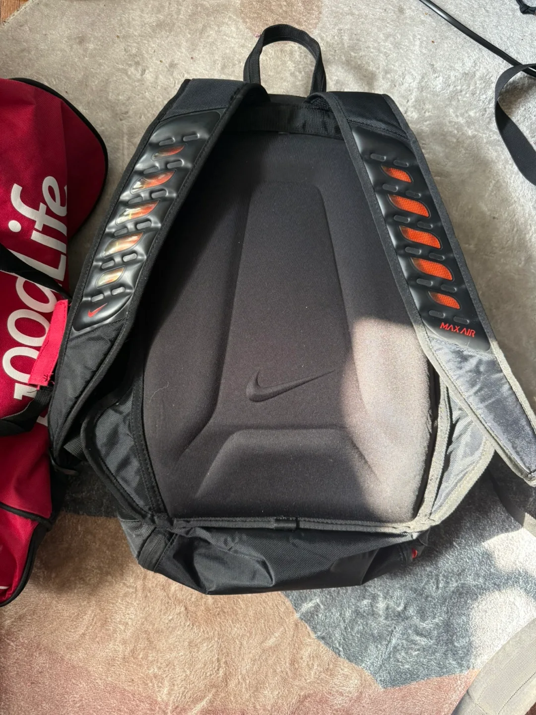 Nike max air Black Backpack image indicator(2)