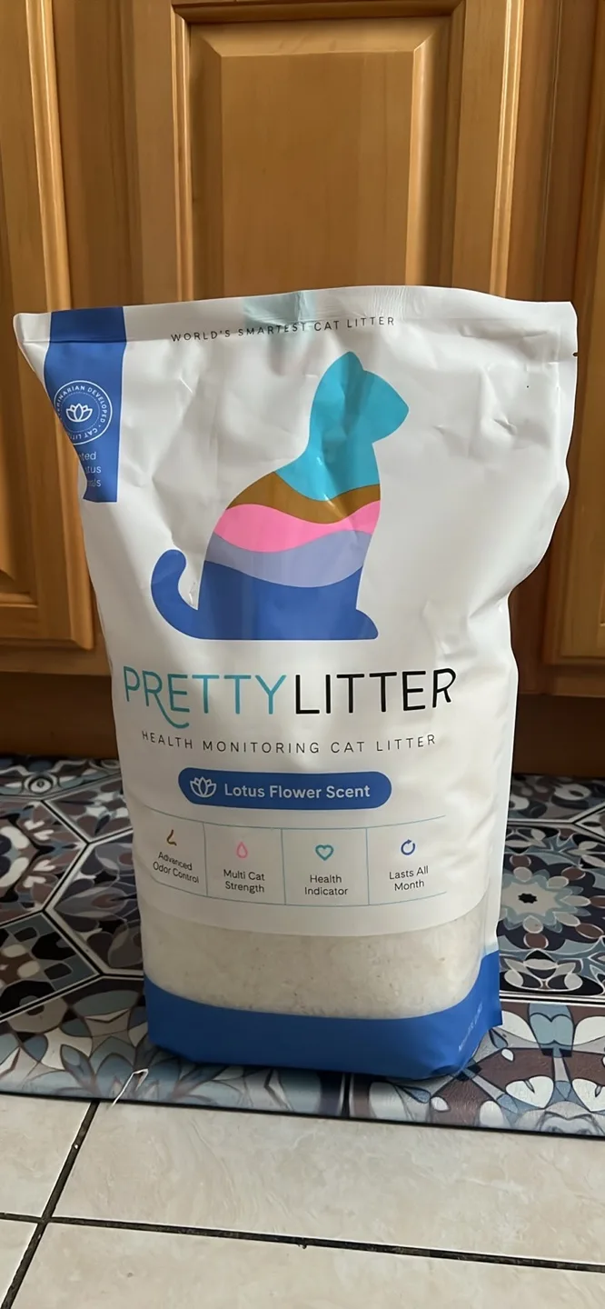 Pretty Litter Health Monitoring Cat Litter thumbnail