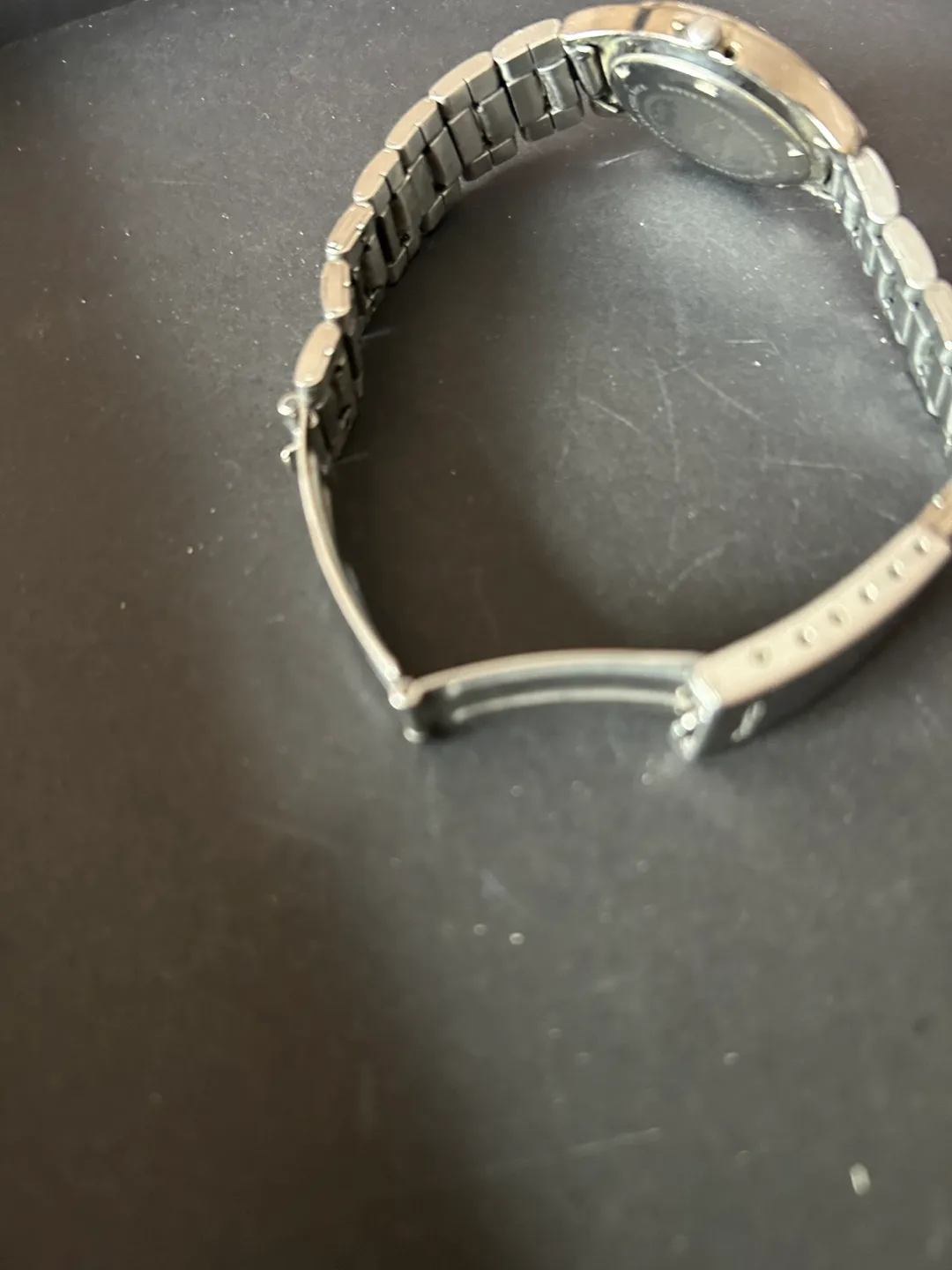 Roots Ladies Watch image indicator(4)