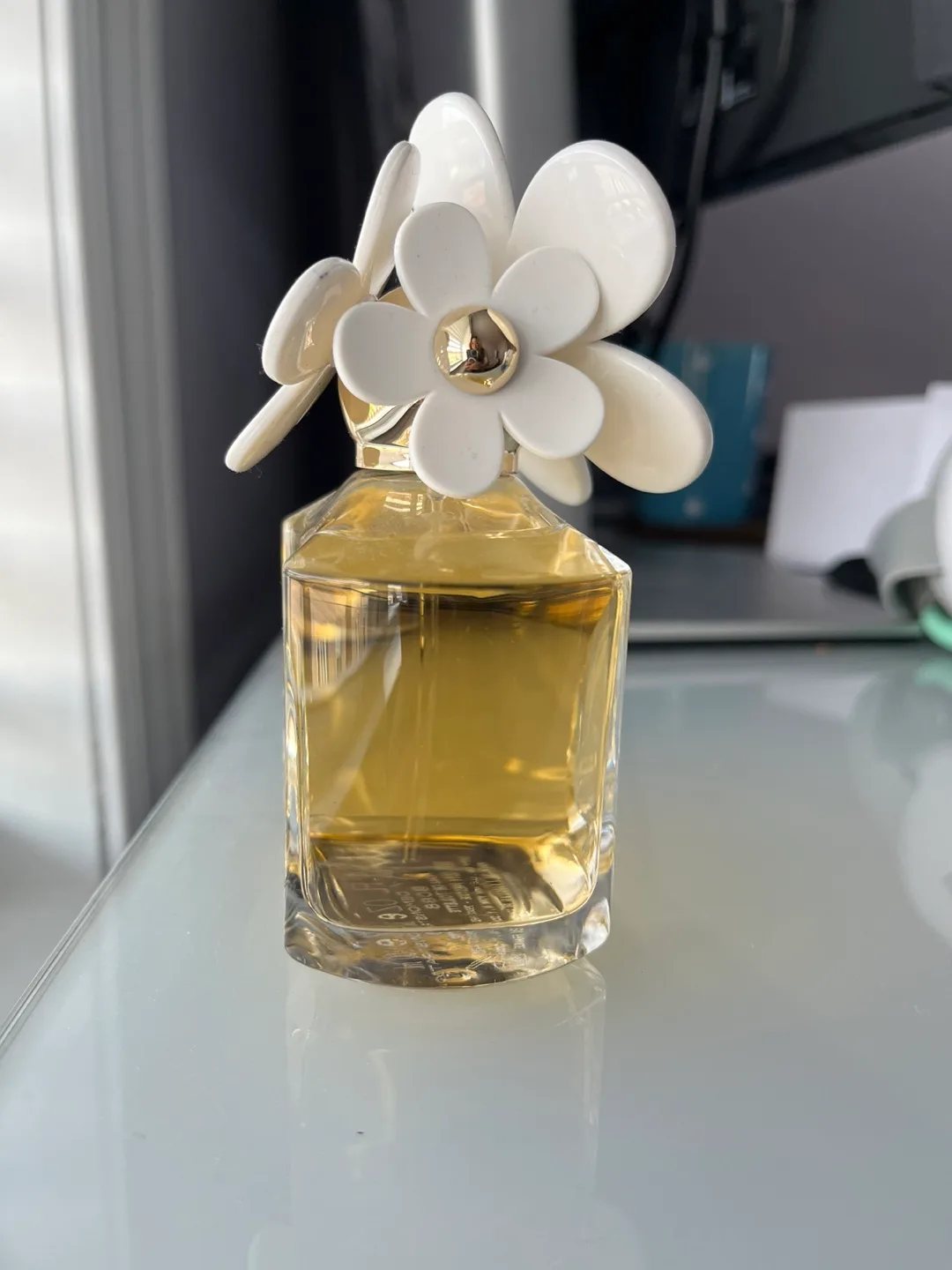 Marc Jacobs Daisy Perfume image indicator(2)