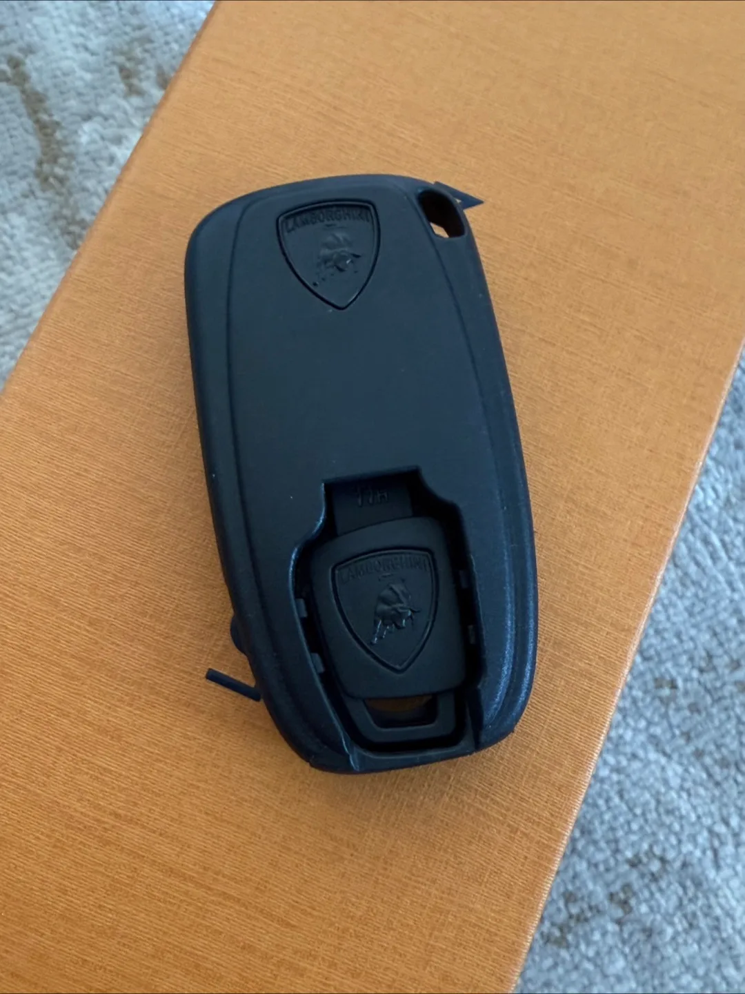 New Lamborghini Valet Key Fob Key Holder image indicator(4)