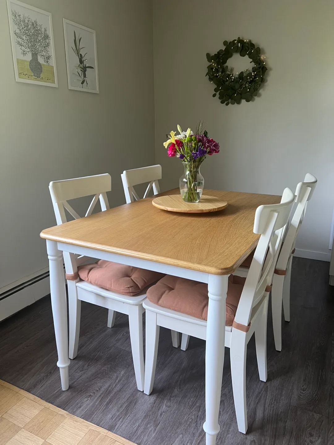 IKEA DANDERYD Table with 4 Chairs thumbnail