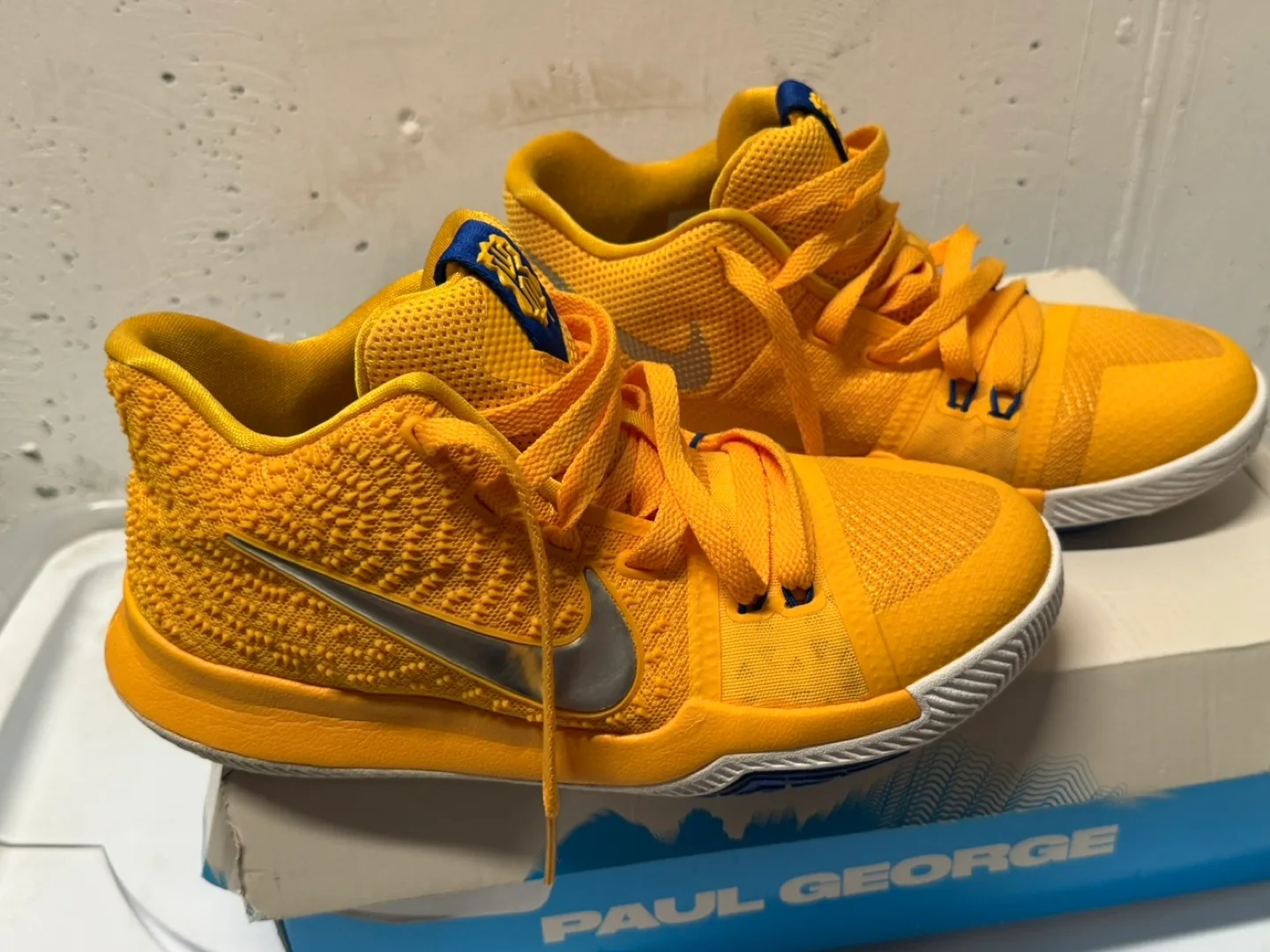 NIKE Kyrie 3 GS 'Mac and Cheese image indicator(3)