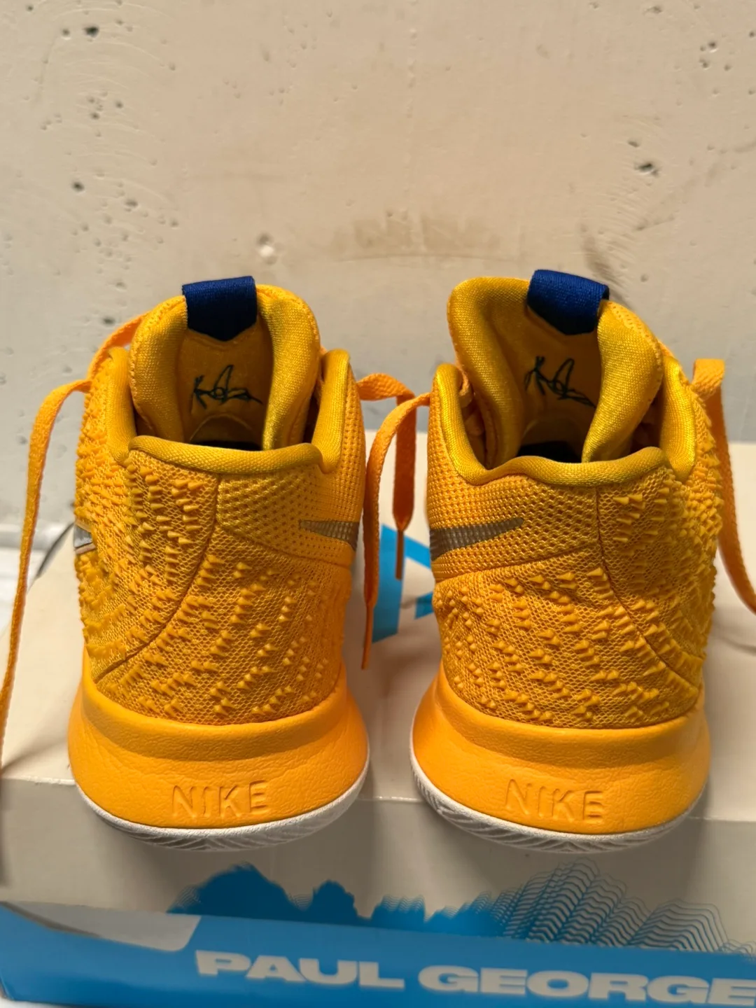 NIKE Kyrie 3 GS 'Mac and Cheese image indicator(4)