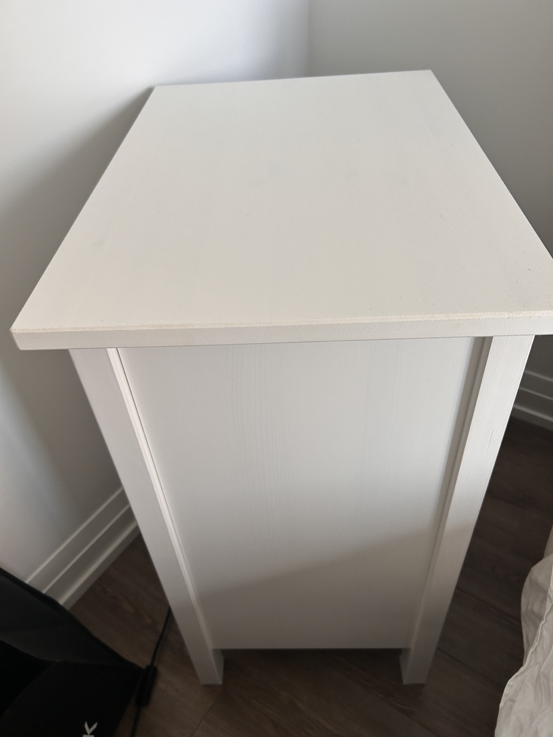 Set of 2 IKEA Hemnes 3-Drawer Nightstand - photo 4