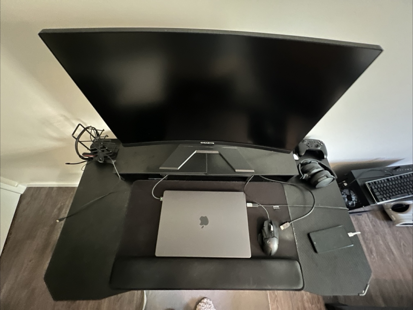 Gaming Desk - Red & Black - photo 2