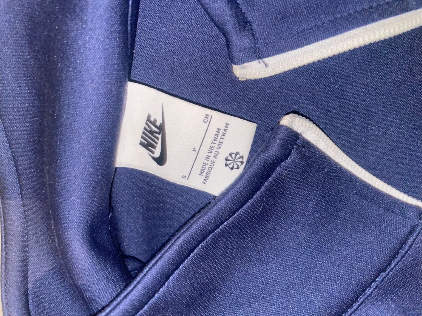 Nike Navy Blue Track Jacket - Size Small image indicator(5)
