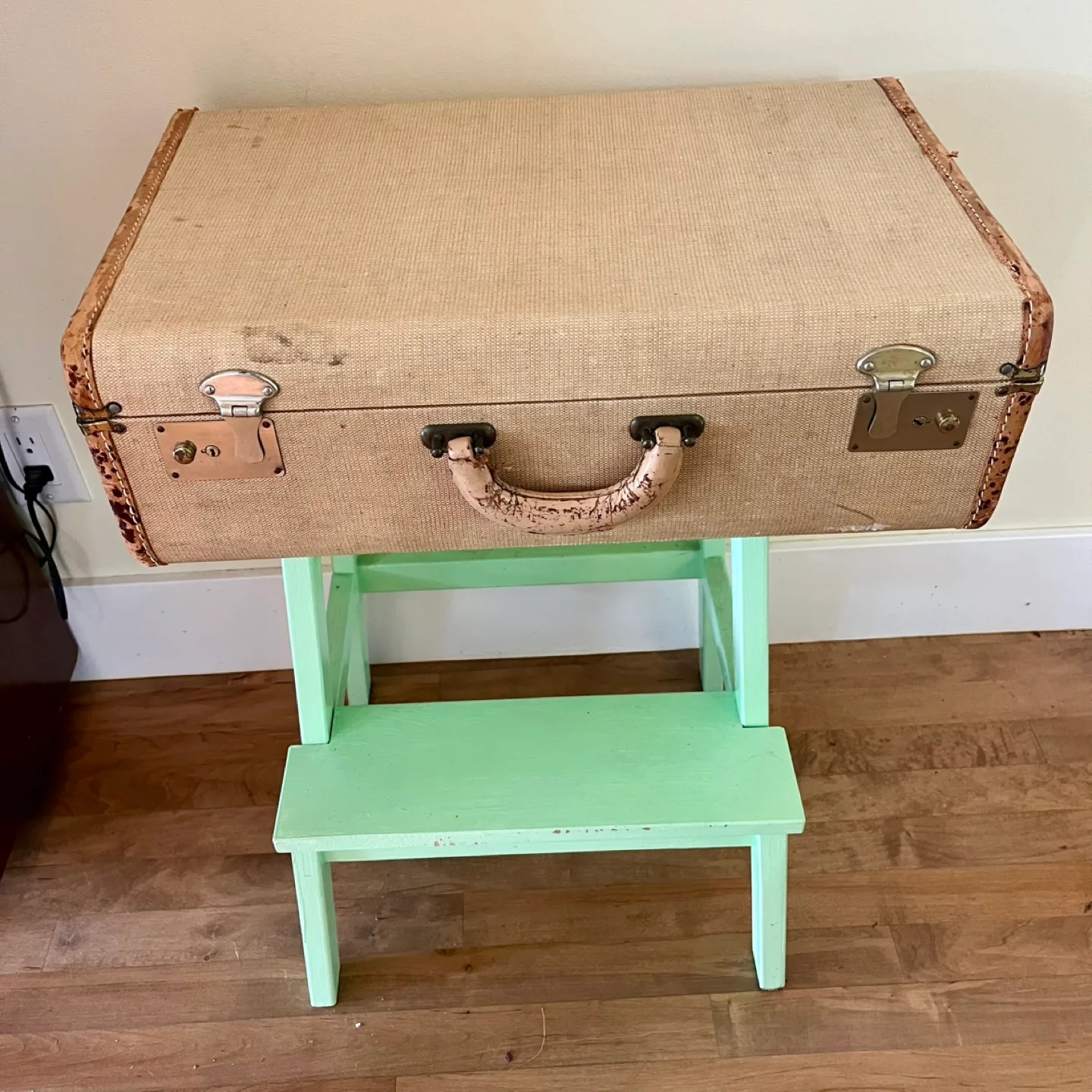 Vintage Suitcase thumbnail