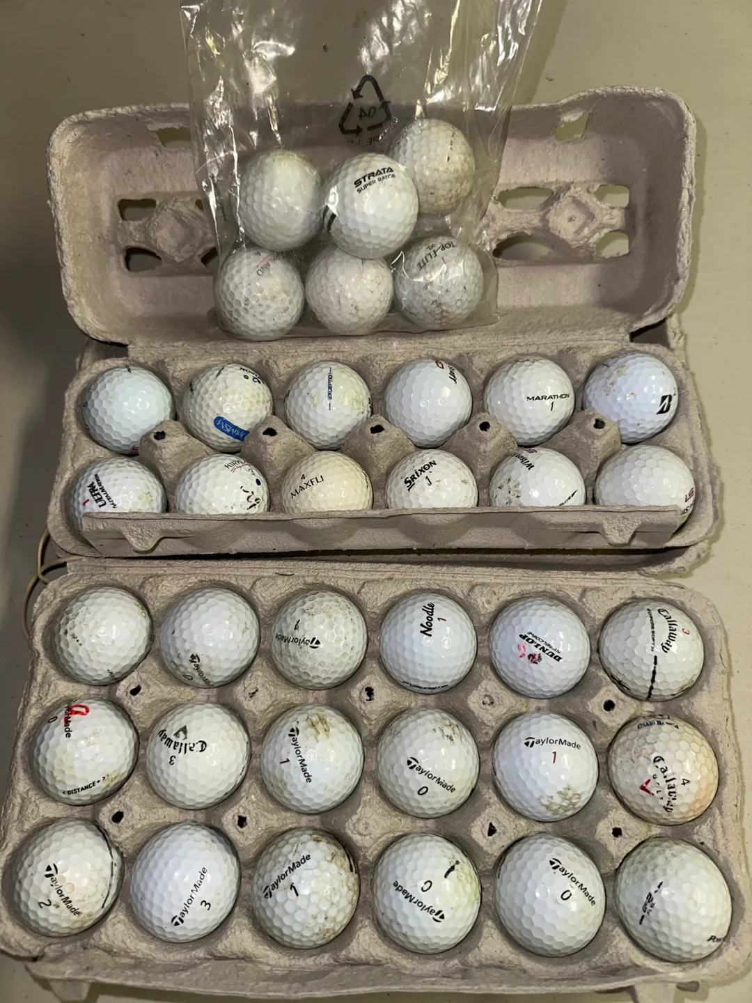 Golf Balls - 36 Mixed Brands thumbnail