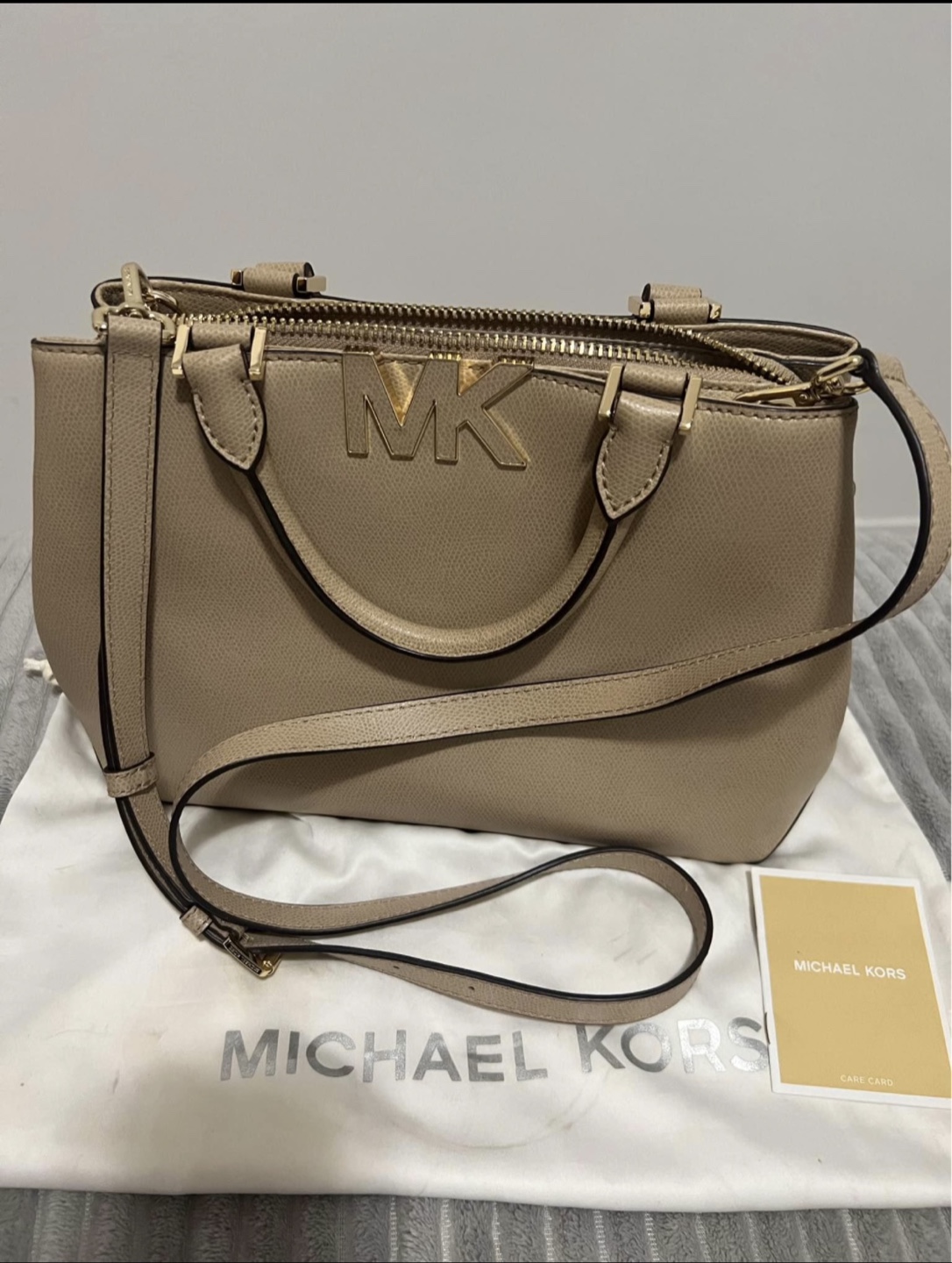 Michael Kors Satchel - Beige