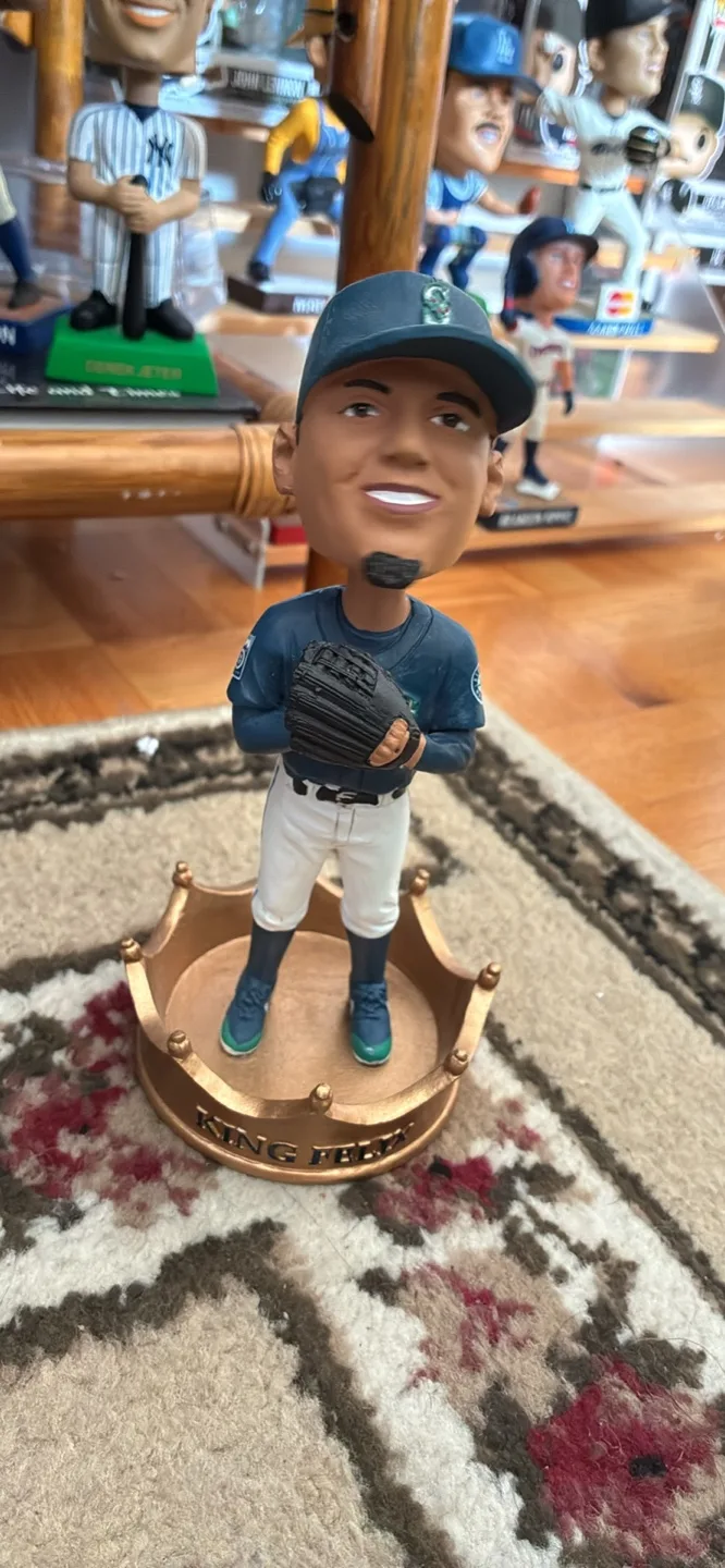 Felix Hernandez Mariners Bobblehead thumbnail