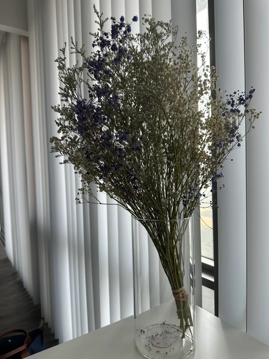 ‼️MOVE OUT SALE‼️Dried Flower Bouquet in Glass Vase thumbnail
