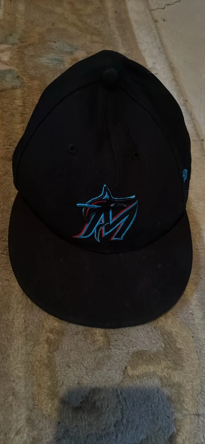 Miami Marlins New Era Fitted Hat thumbnail