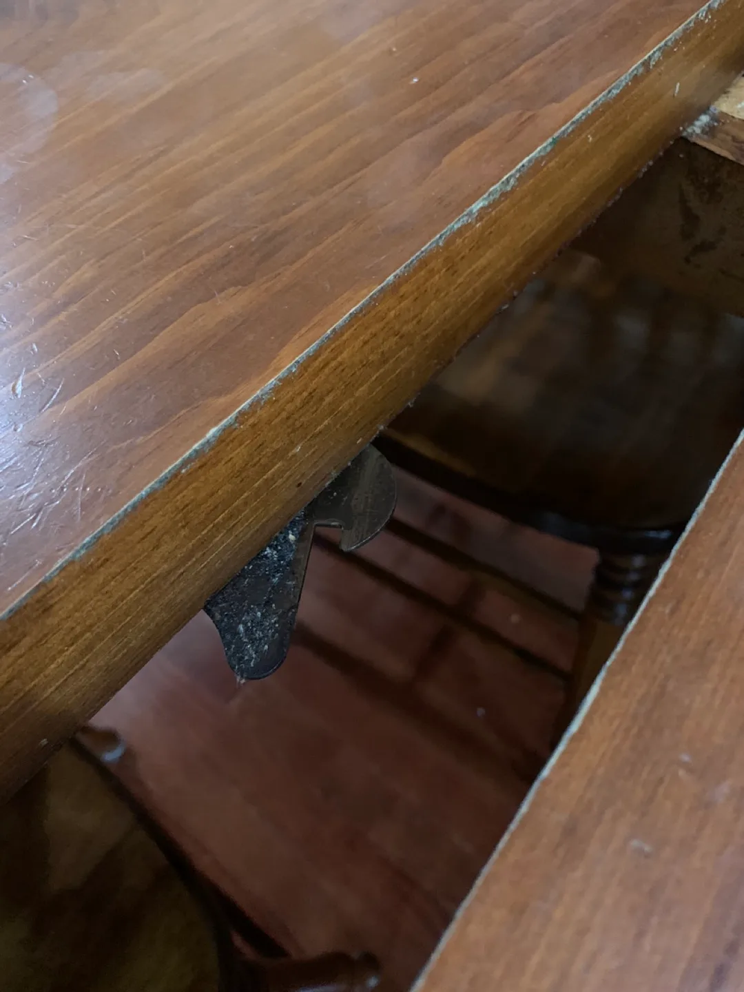 Dining Room Table and chairs image indicator(4)