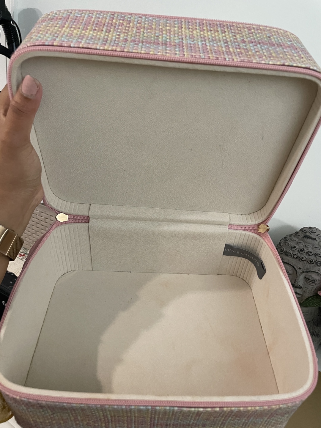 Vince Camuto Woven Cosmetic Train Case - photo 5