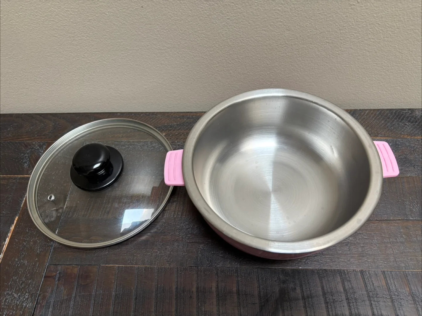 Pink Stainless Steel Pot with Lid image indicator(2)