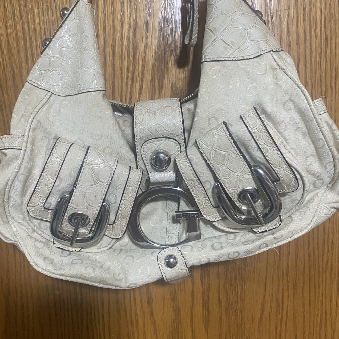 Guess Cream Shoulder Bag with Buckle Details - photo 2