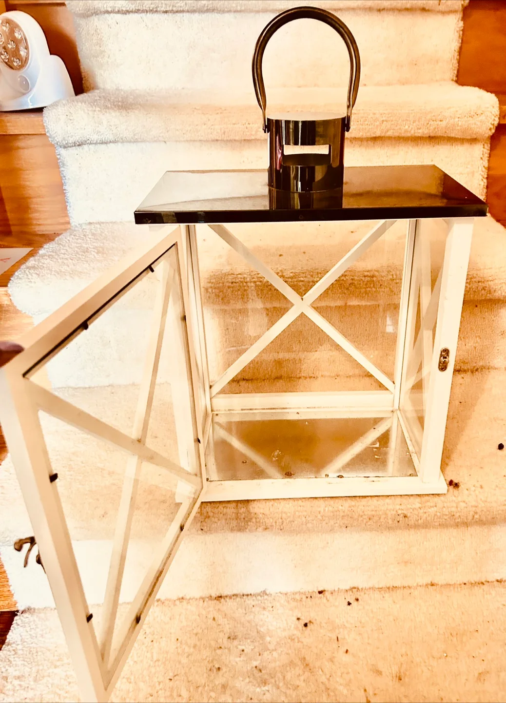 White Decorative Lantern image indicator(2)