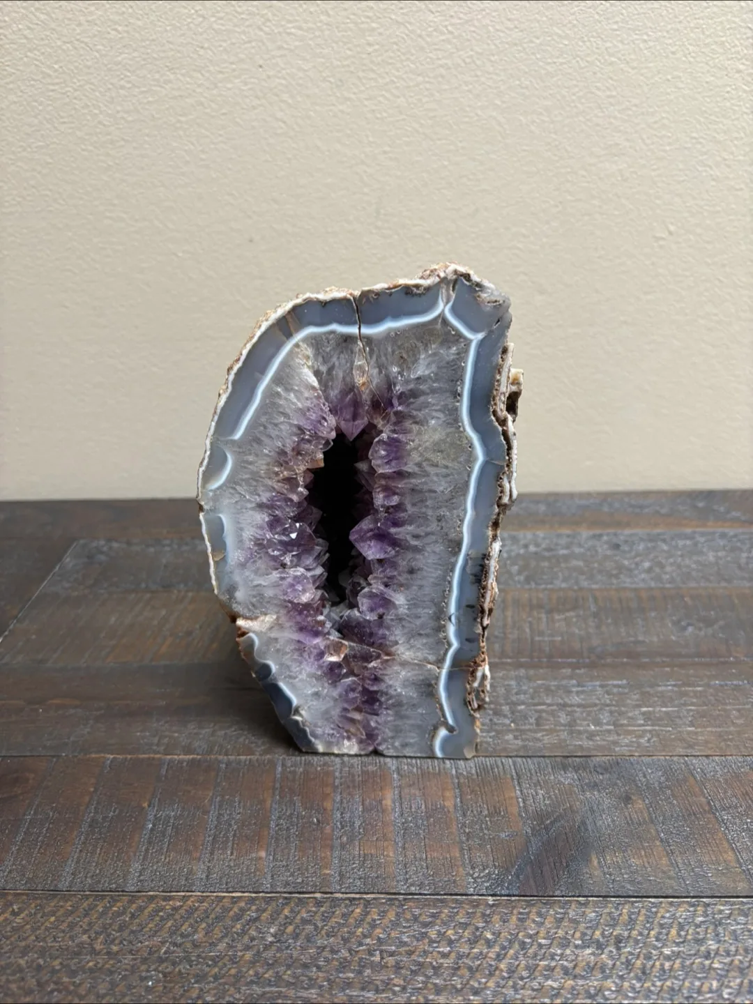 🇨🇦Amethyst Geode thumbnail