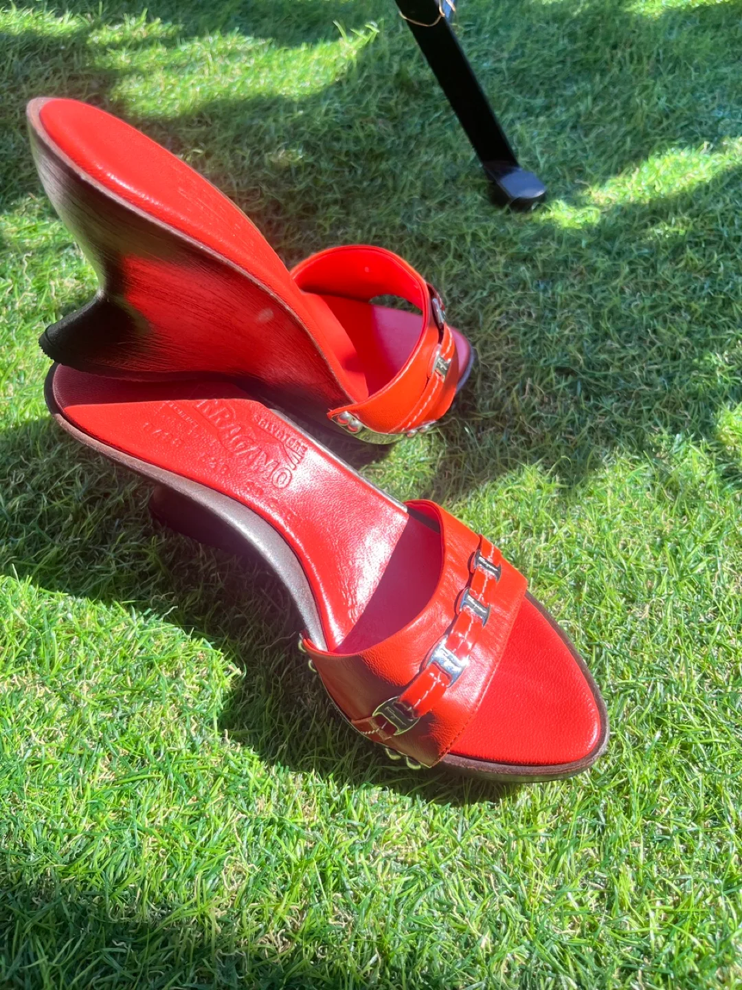 Salvatore Ferragamo Red Leather Slides image indicator(2)