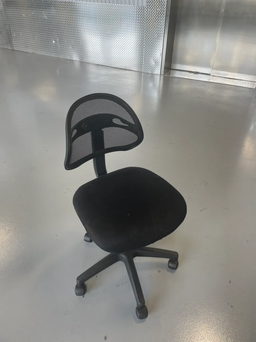 Black Office Chair thumbnail