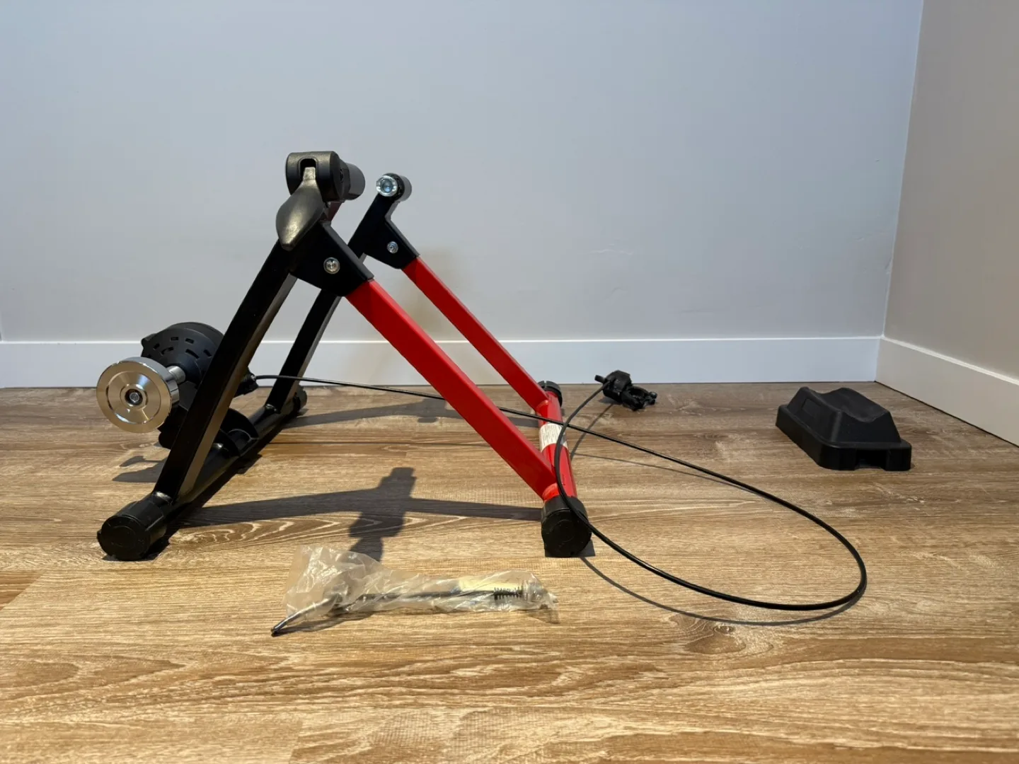 Sportneer Magnetic Bike Trainer Stand thumbnail