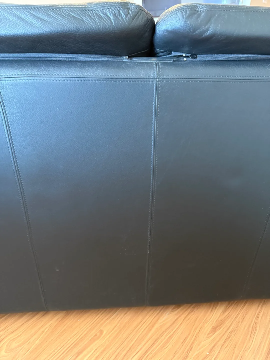 Bonded Leather Loveseat Sofa 💰: OFFERS WELCOME! Downsizing image indicator(7)